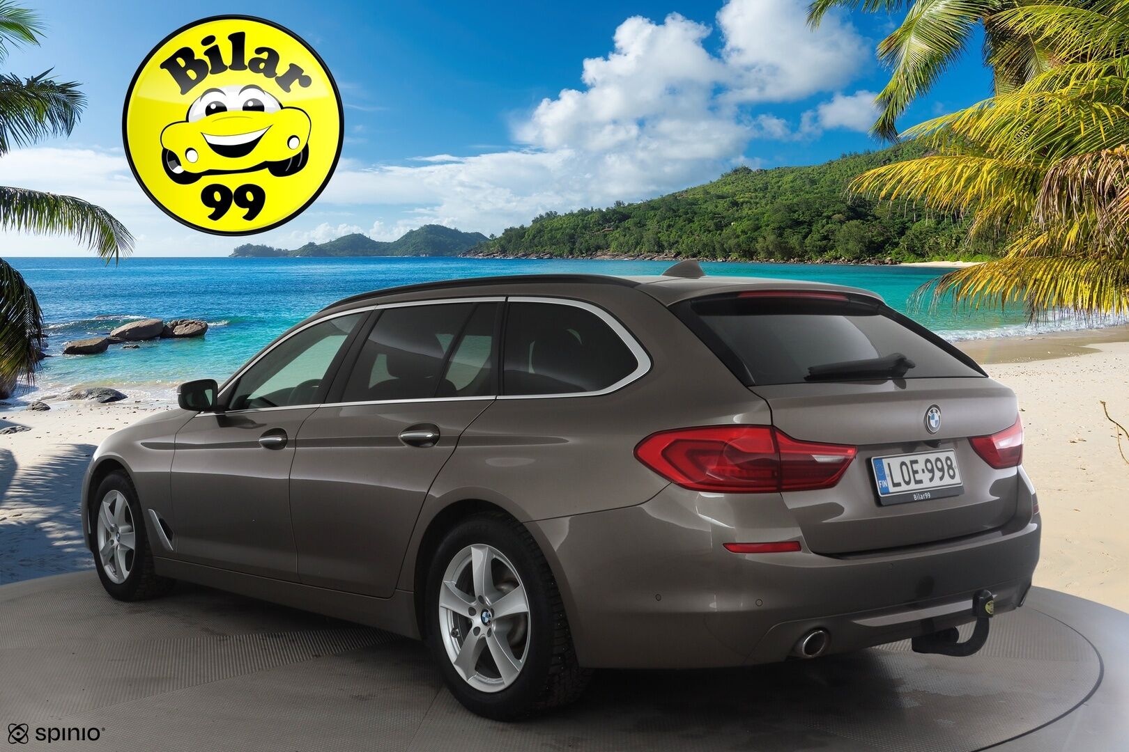 BMW 520 2018 G31 Touring 520d A xDrive Business Comfort * Koukku / HiFi / ACC / LED / P.Kamera / Sporttinahat / Navi / Keyless* - Suomi-auto / Kahdet renkaat / Merkkihuollettu! - HULLUT JOULUT KORKOTARJOUS 2,49% 