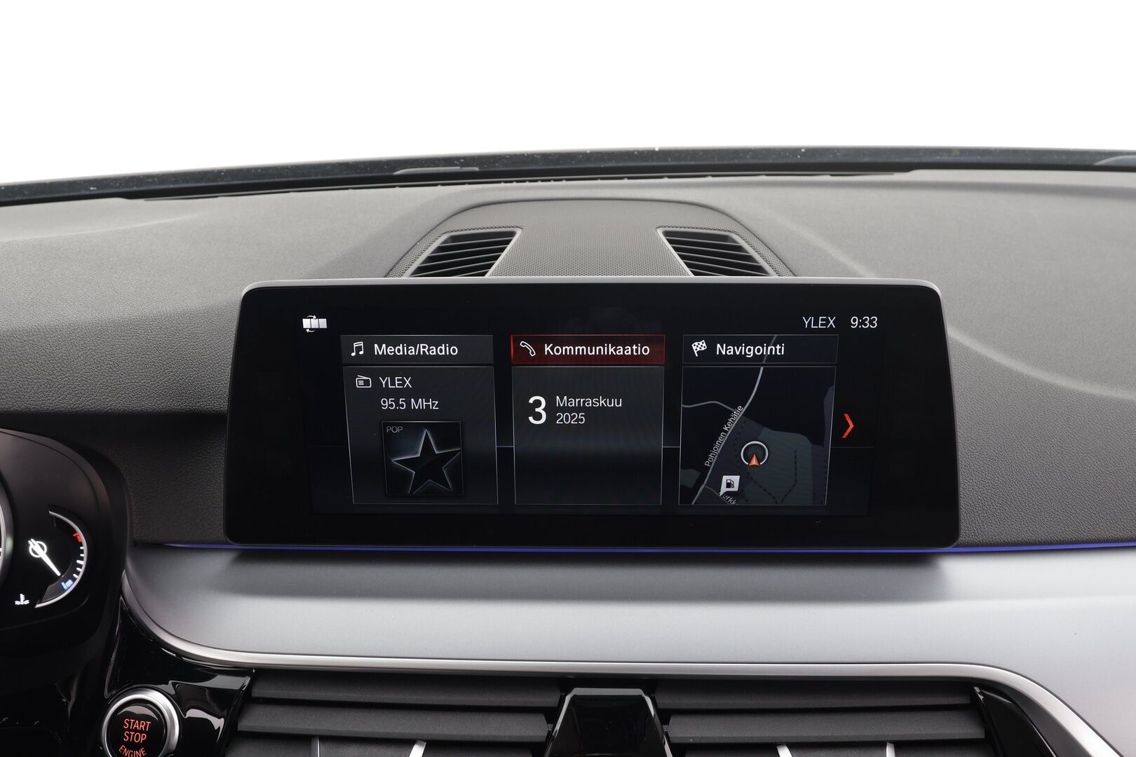 BMW 520 2018 G31 Touring 520d A xDrive Business Comfort * Koukku / HiFi / ACC / LED / P.Kamera / Sporttinahat / Navi / Keyless* - Suomi-auto / Kahdet renkaat / Merkkihuollettu! - HULLUT JOULUT KORKOTARJOUS 2,49% 