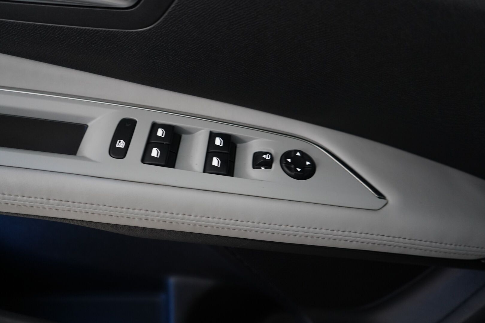 Peugeot 3008 2017 Allure BlueHDi 120 Automaatti - Webasto | Kamera | Vakkari | Tutkat | 2x renkaat | Juuri huollettu | Seuraava katsastus 04/2027