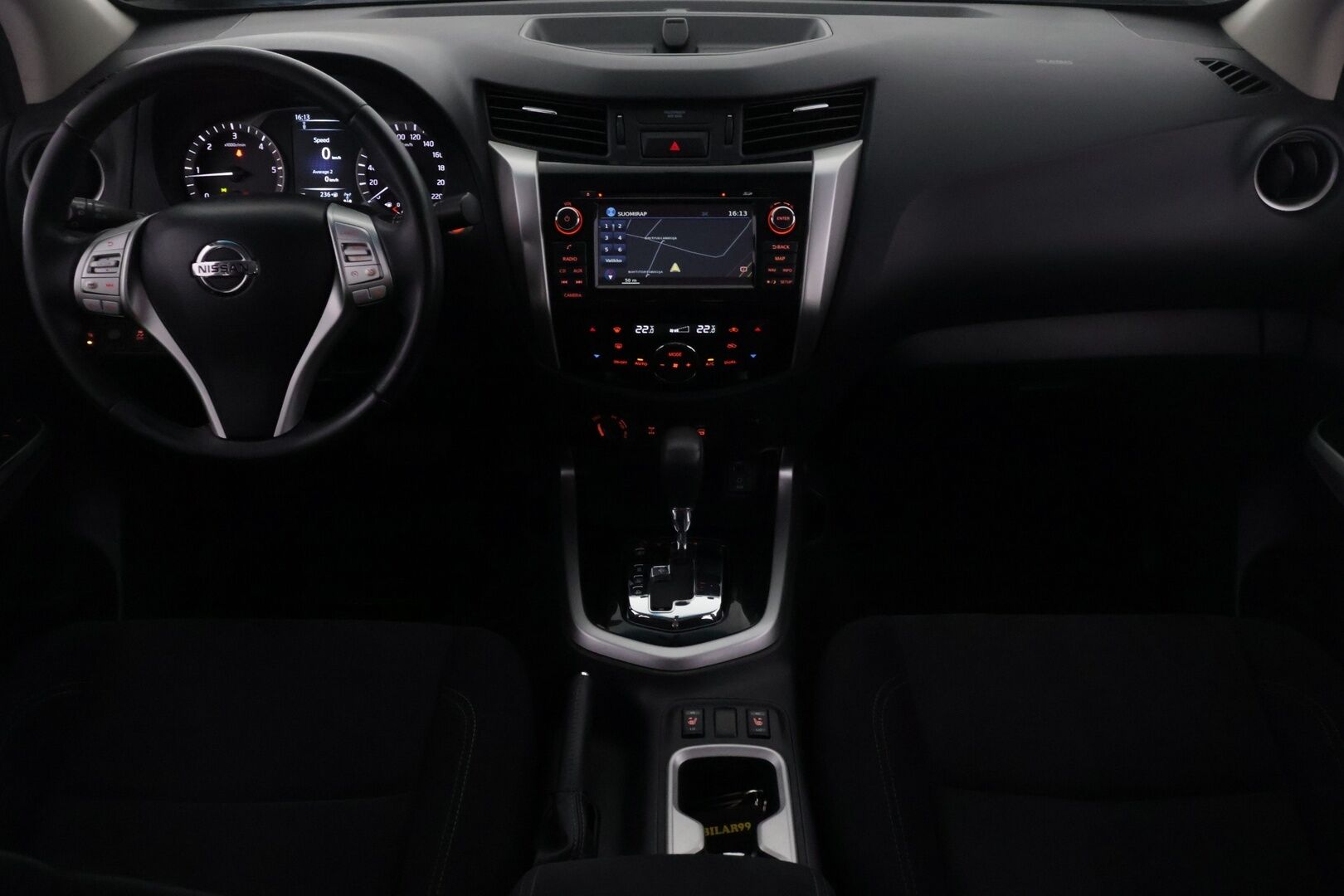 Nissan Navara 2018 Double Cab 2,3 dCi EURO6 190hp AT Tekna 2 seats - *Suomi-auto | PA-lämmitin | Vakkari | 360-kamera | Vetokoukku | Navigointi | Lisävalot | 2x Renkaat & Vanteet | Lavanpäällinen | Kattava huoltohistoria*