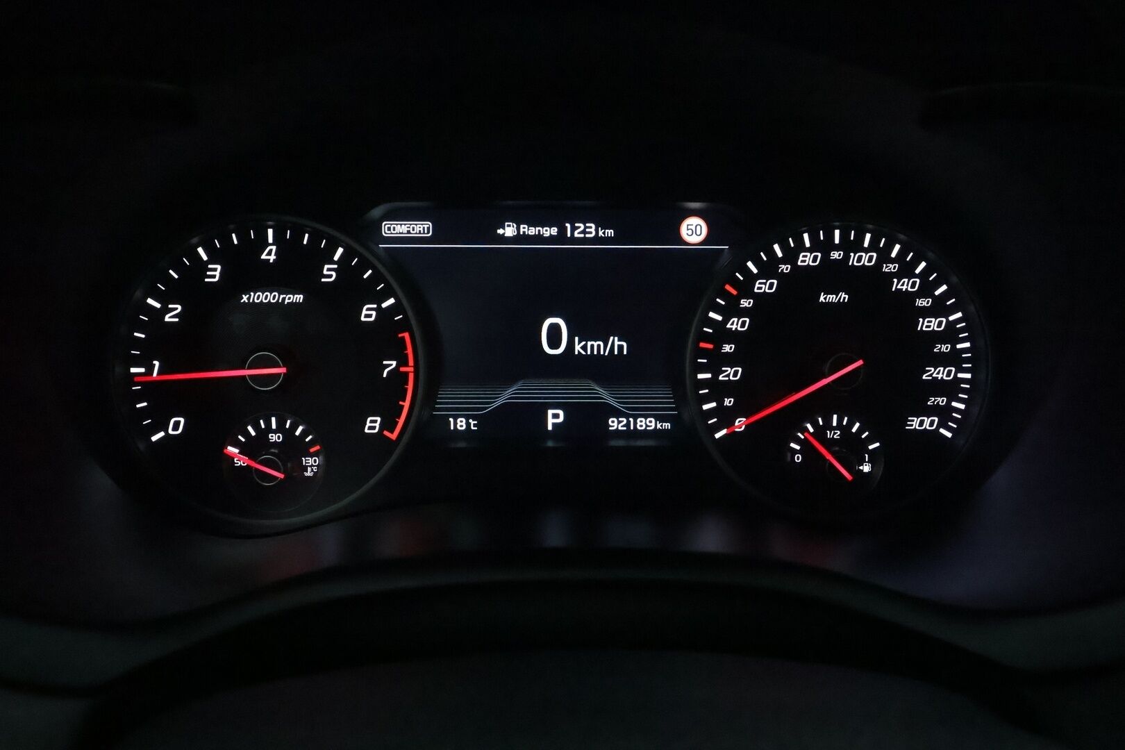Kia Stinger 2018 2,0 T-GDI RWD GT-Line A/T - | Adapt.Vakkari | HUD | Punainen Nahkasisusta | Kattoluukku | 360-Kamera | Ilmastoidut penkit | H/K |