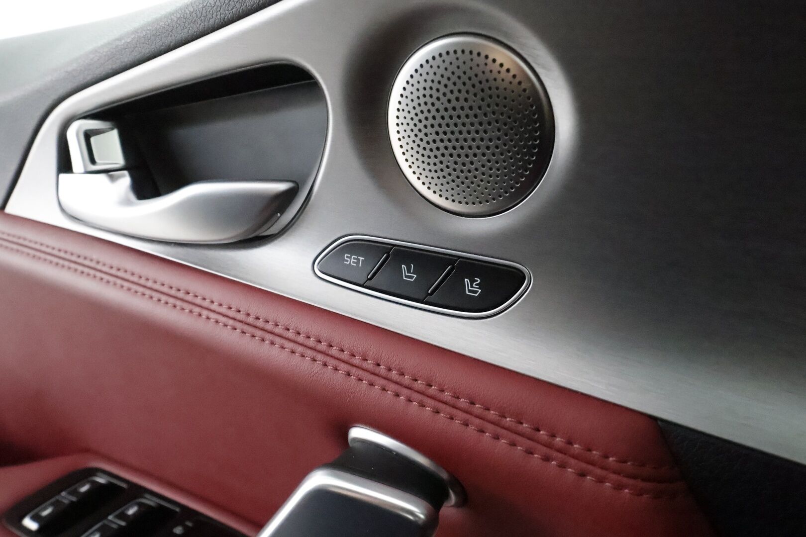 Kia Stinger 2018 2,0 T-GDI RWD GT-Line A/T - | Adapt.Vakkari | HUD | Punainen Nahkasisusta | Kattoluukku | 360-Kamera | Ilmastoidut penkit | H/K |