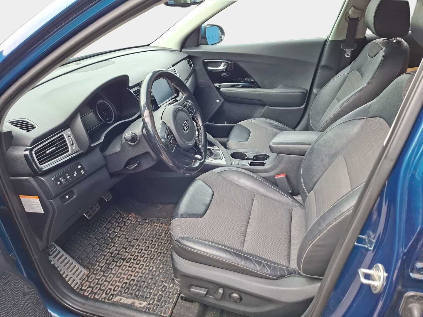 Kia Niro 2017 1,6 GDI Hybrid Business Premium DCT - |ACC | JBL | Kamera | Kuljettajan penkki sähköllä | Navi | Suomi-auto | Keyless | Lohko & sisä|