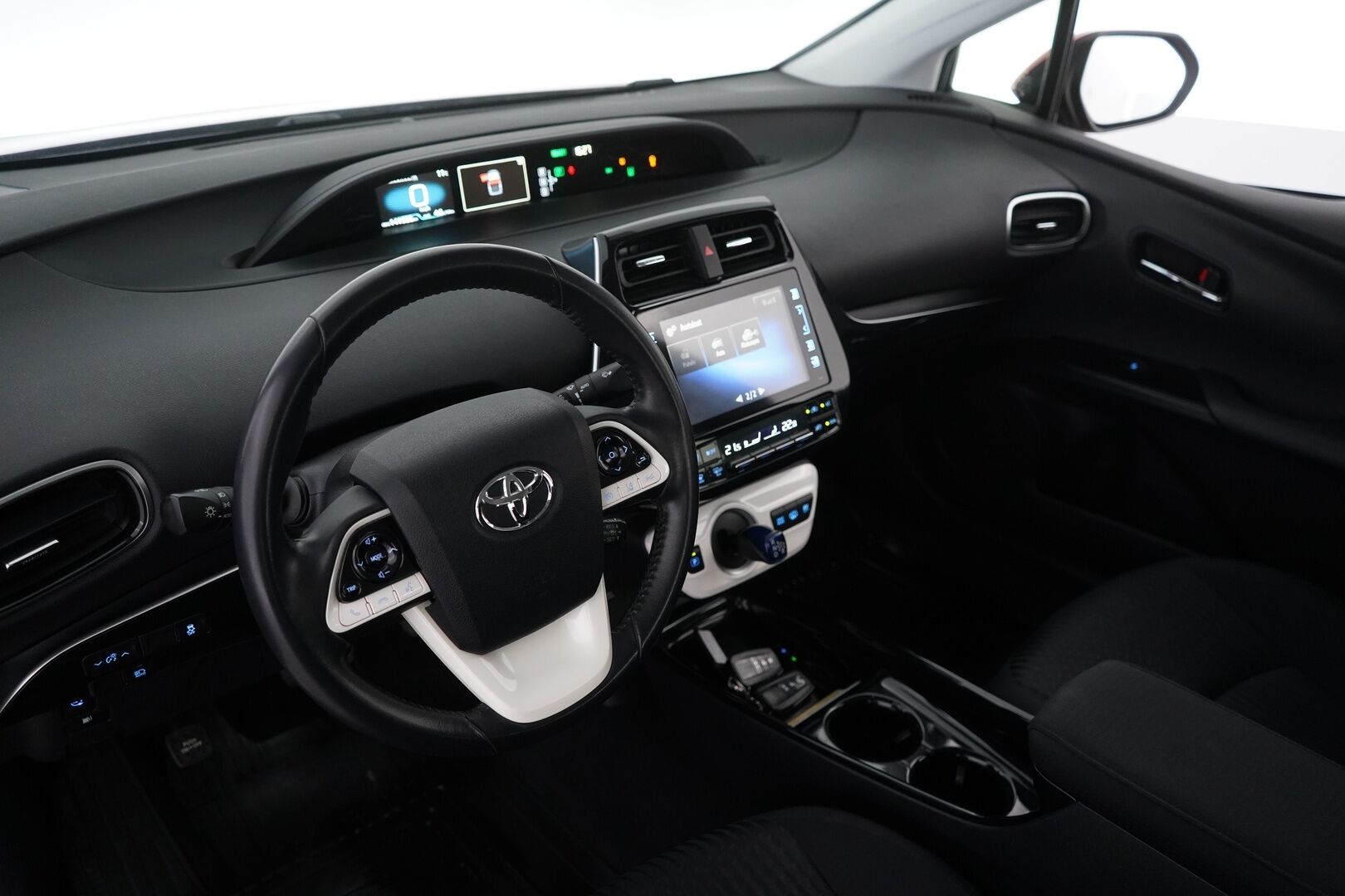 Toyota Prius Plug-in 2017 Solar *Kamera / Paneelit / Lohko+sisähaara / Vakionopeudensäädin / Bluetooth / Navi* - Suomi-auto / Merkkihuollot / Aurinkopaneelit / Kahdet OEM Vanteet / Kahdet kaapelit - HULLU BLACKWEEK KORKOTARJOUS 2,49%