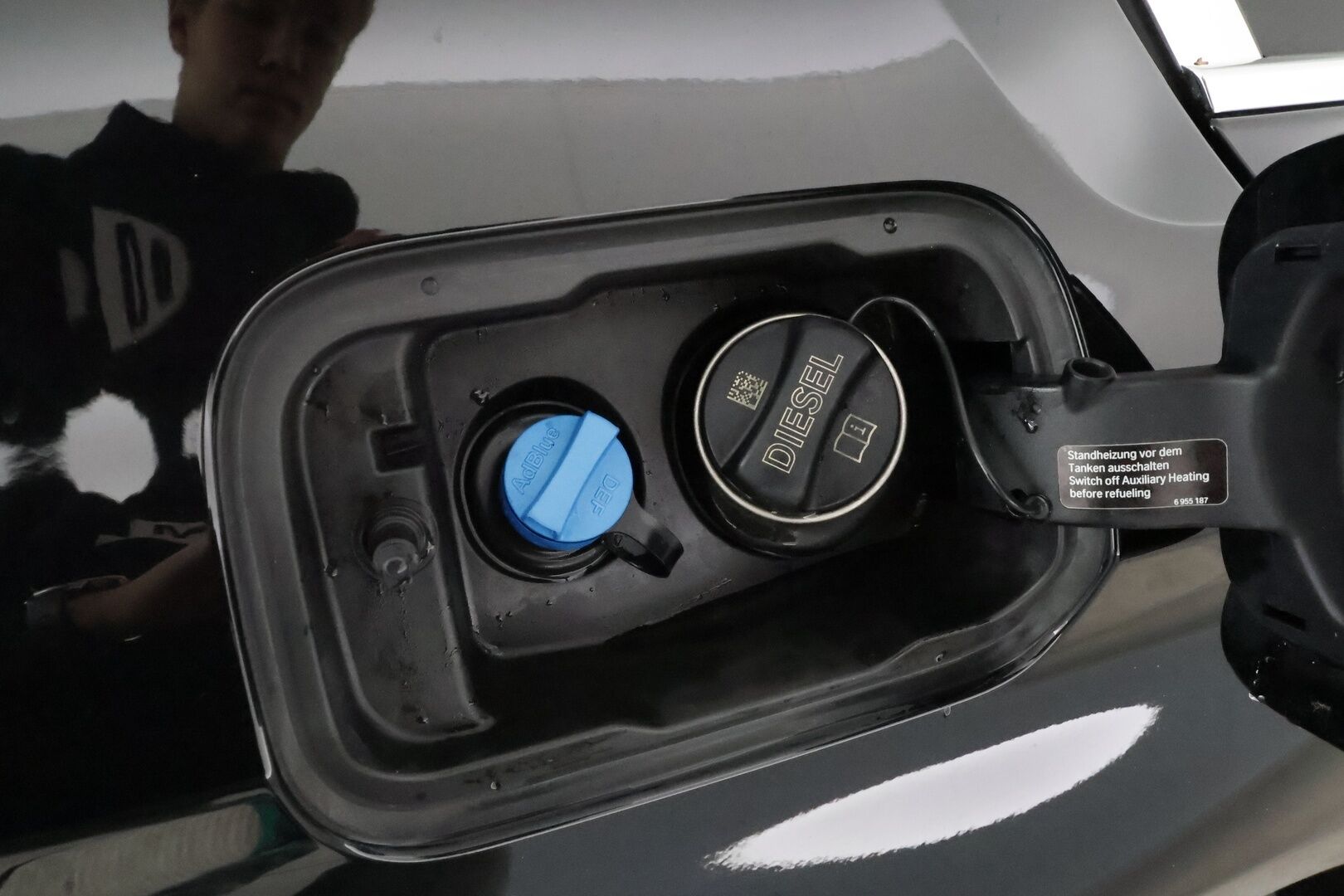 BMW 520 2018 G30 Sedan 520d A xDrive Business *Vakkari / Webasto / LED / P.tutkat / Nahat / Digimittaristo* - Suomi-auto / Kahdet renkaat aluvanteilla - Osta nyt, maksa vasta ensi vuonna