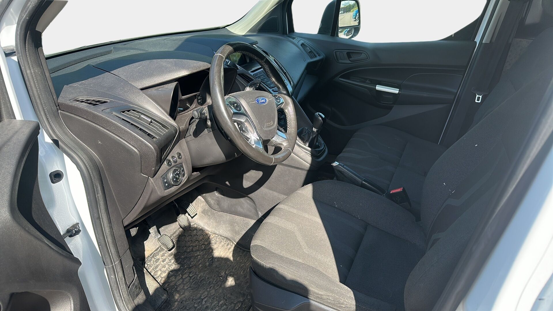 Ford Transit Connect 2018 240 1,5 TDCi 100 hv M5 Trend L2 - Juuri saapunut | Juuri huollettu | Kahdet renkaat | Siisti kunto | Lohkolämmitin 