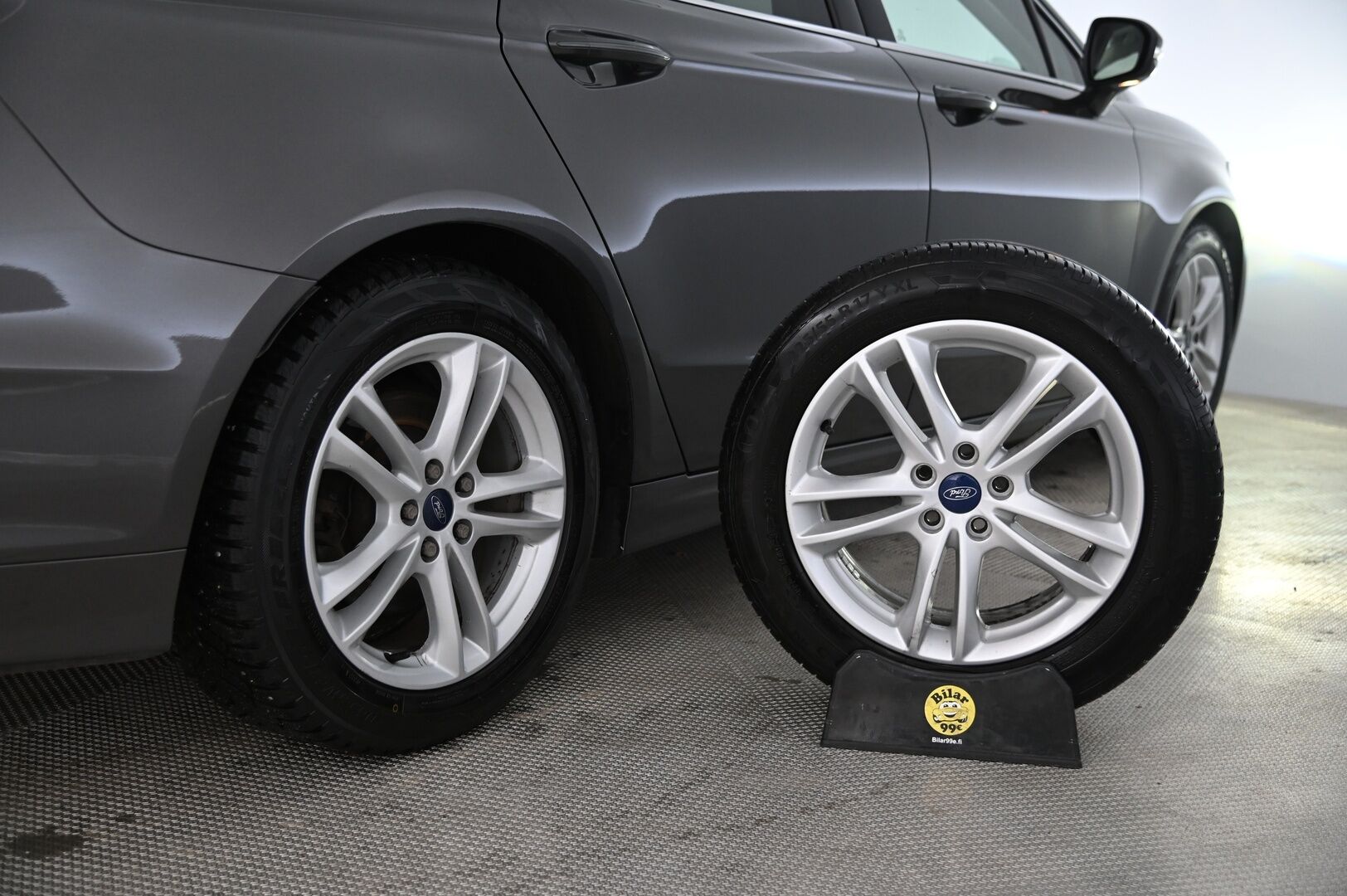 Ford Mondeo 2018 2,0 TDCi 150hv PowerShift Titanium 5D*Vaalea nahkasisuta / Kuskin penkki muistilla / ilmastoidut etuistuimet / Navi* - *Ilmastoidut penkit / Suomi-auto / Juuri tullut / Siisti* - HULLUT JOULUT KORKOTARJOUS 2,49% 