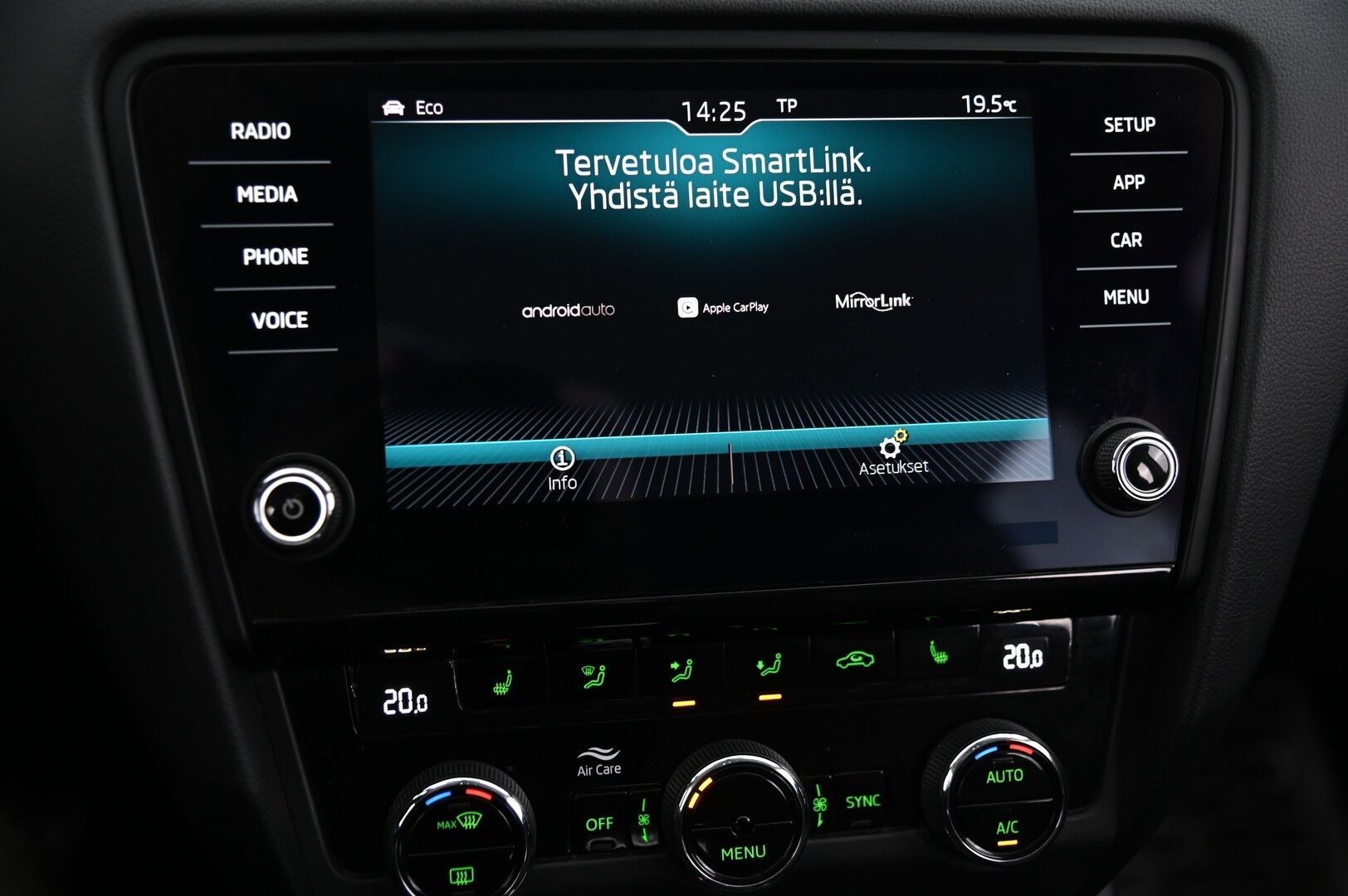Skoda Octavia 2018 Combi 1,5 TSI Style DSG Autom. - Vakkari | P*kamera | Blis | Smartlink | LED | 2*om | Suomi-auto