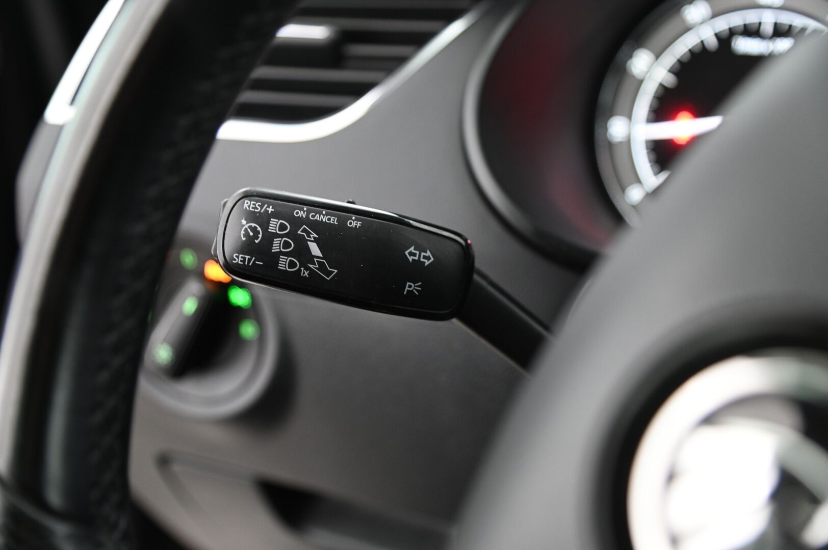 Skoda Octavia 2018 Combi 1,5 TSI Style DSG Autom. - Vakkari | P*kamera | Blis | Smartlink | LED | 2*om | Suomi-auto