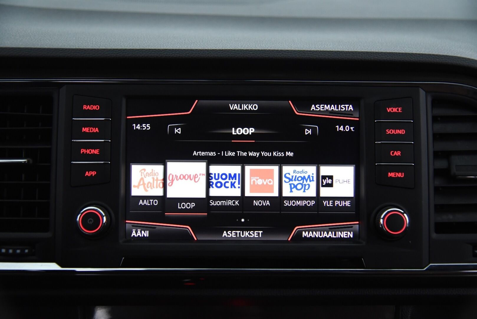Seat Ateca 2018 2,0 TSI 190 4DRIVE Xcellence DSG / 2-om. Suomi-auto / Adapt. Vak. / Webasto / Koukku / Nahka-alcantara / - Suomi.Auto / PA-Lämmitin / Keyless / 360-Kamera / LED-Ajovalot