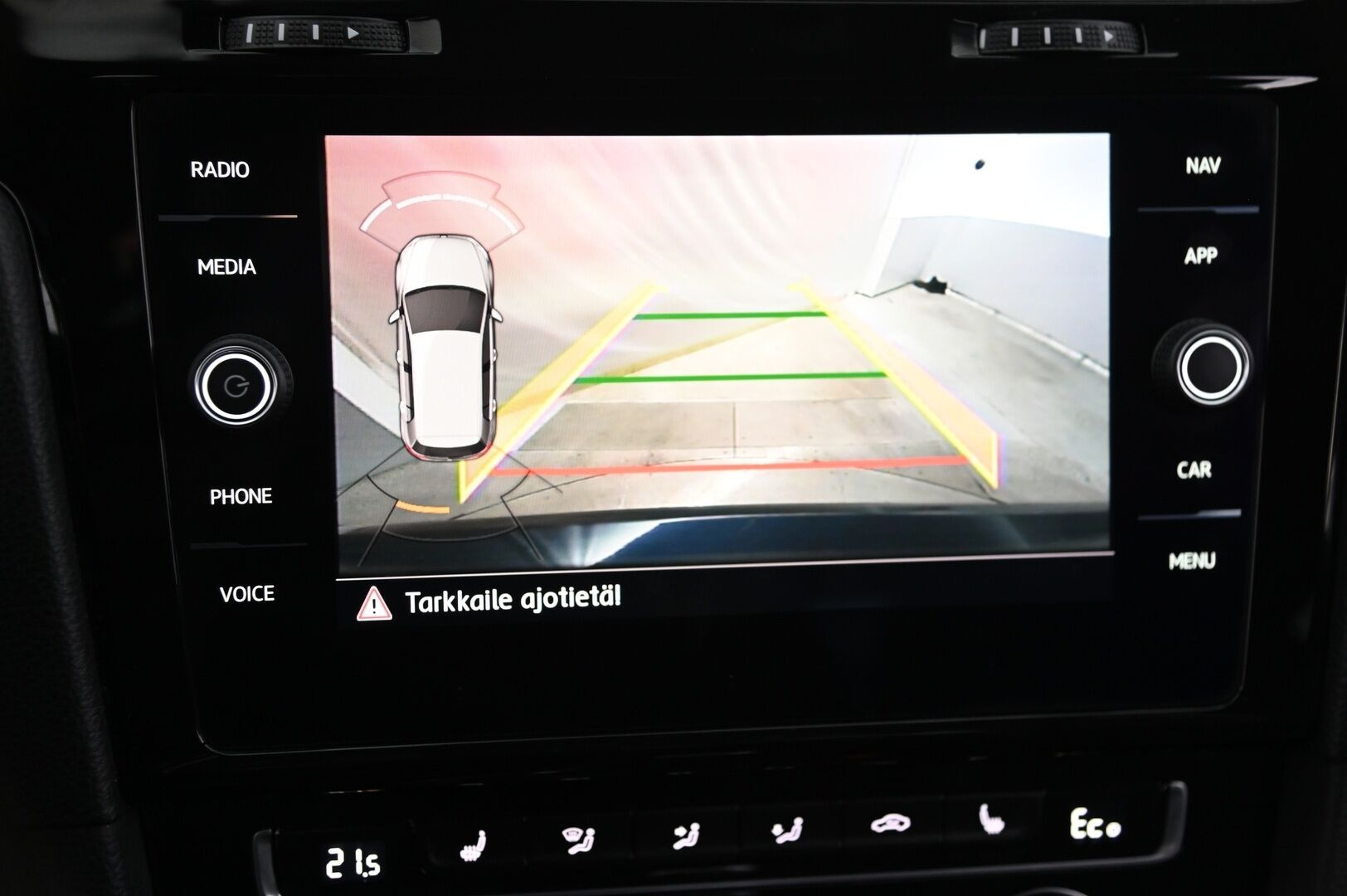 Volkswagen Golf 2018 GTE Plug-In Hybrid 150 kW (204 hv) DSG *Webasto / Acc / Digimittaristo / P.kamera / Koukku / Navi* - Paremmat penkit! / Todella näyttävä yksilö* - Osta nyt, maksa vasta ensi vuonna