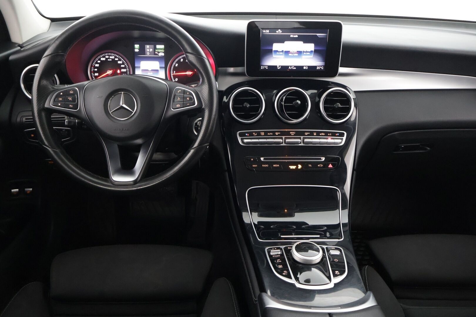 Mercedes-Benz GLC 2018 350 e 4Matic A Premium Business AMG *MYYDÄÄN HUUTOKAUPAT.COM* - Myydään huutokaupat.comissa / Koukku / Sähkökontti / IHC+