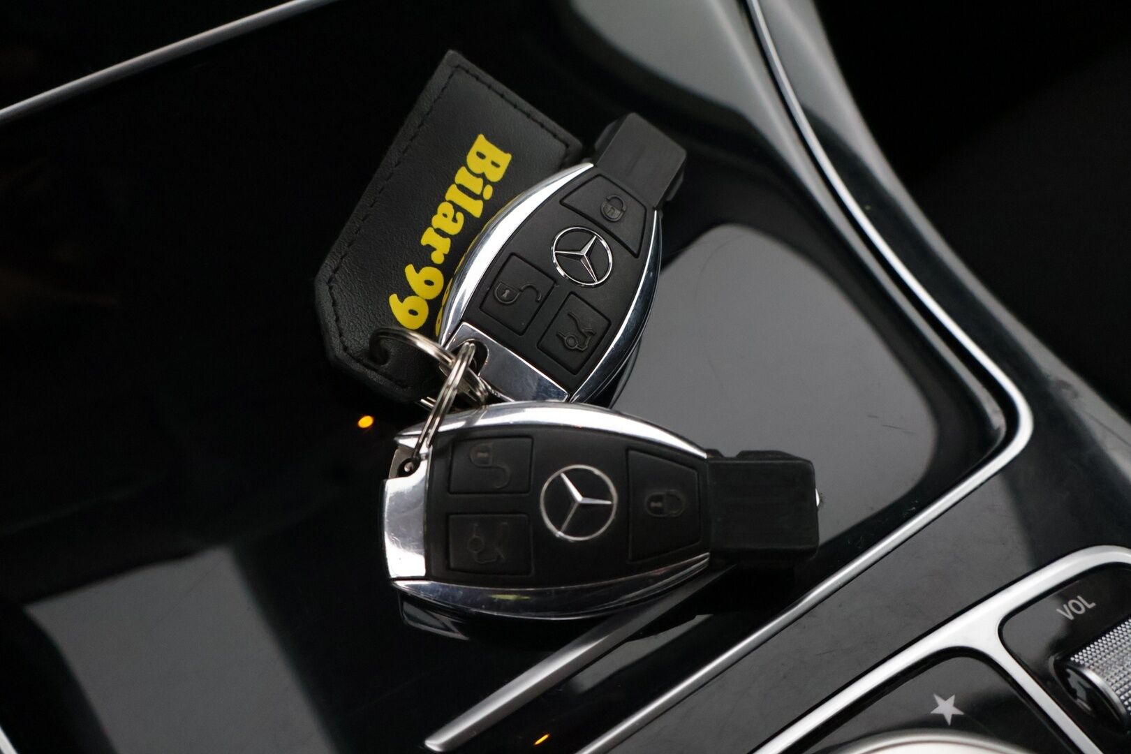 Mercedes-Benz GLC 2018 350 e 4Matic A Premium Business AMG *MYYDÄÄN HUUTOKAUPAT.COM* - Myydään huutokaupat.comissa / Koukku / Sähkökontti / IHC+