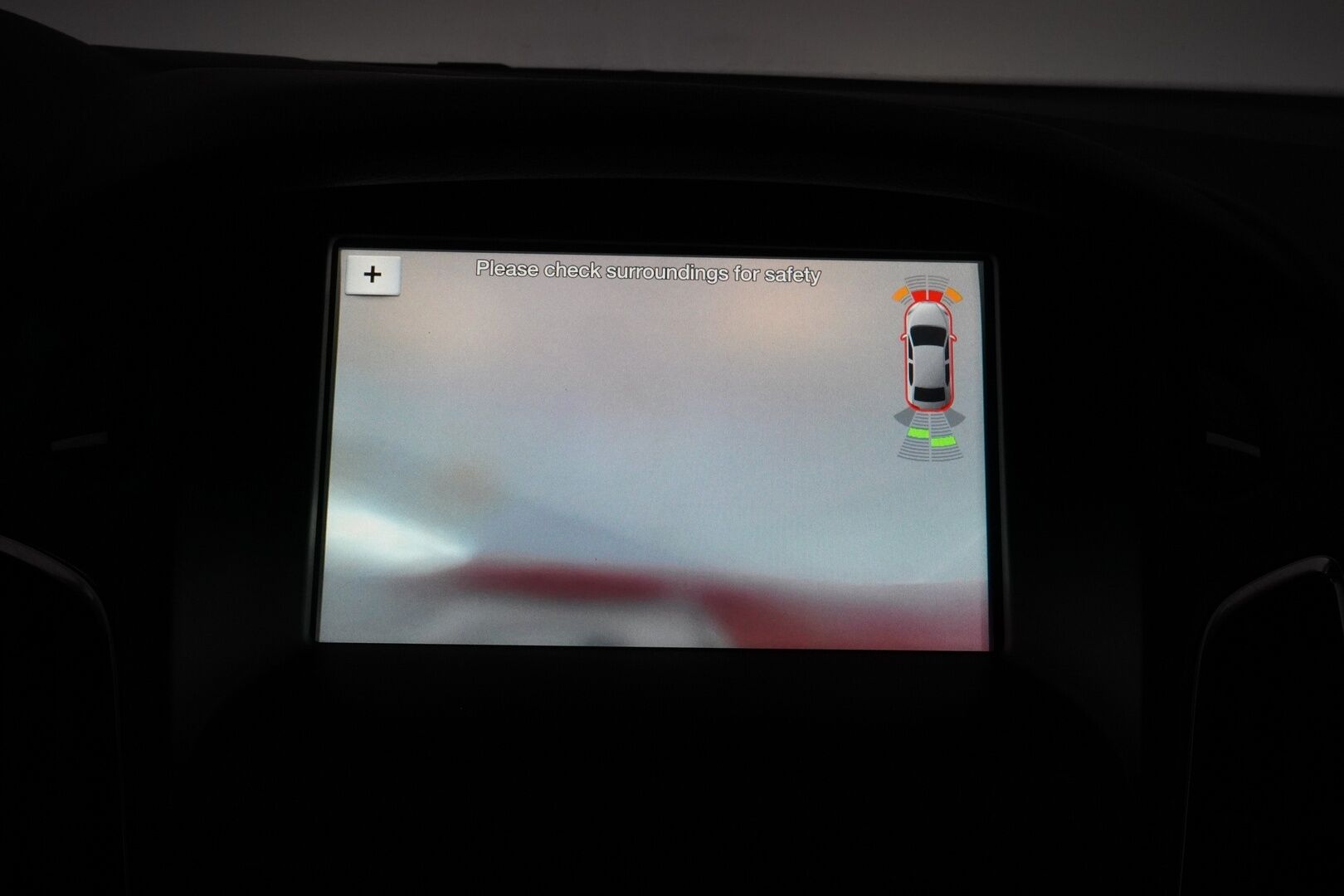 Ford Focus 2018 1,0 EcoBoost 125 hv Start/Stop M6 Titanium Wagon *Koukku / Kamera / Navi / Keyless* - Suomi-auto / Juuri huollettu / Lämmitettävä tuulilasi / Kahdet renkaat Fordin vanteilla