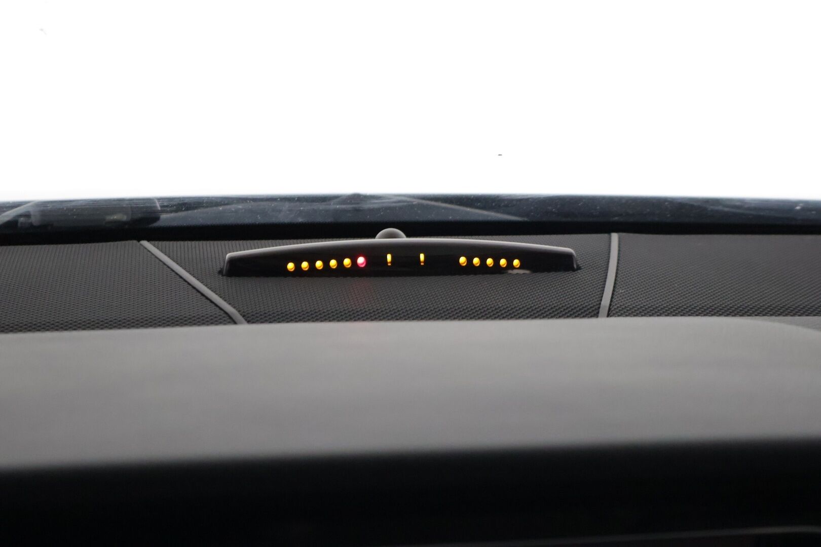 Mercedes-Benz E 2015 250 CDI T 4Matic A Premium Avantgarde Farmari *Webasto / Panorama / Harman&Kardon / Distronic+ / Ilma-alusta / Koukku / Ortopedi+Ilmastoidut penkit* - * Kahdet renkaat alumiinivantein / Ilman Adblue järjestelmää * - HULLU BLACKWEEK KORKOTARJOUS 2,49%