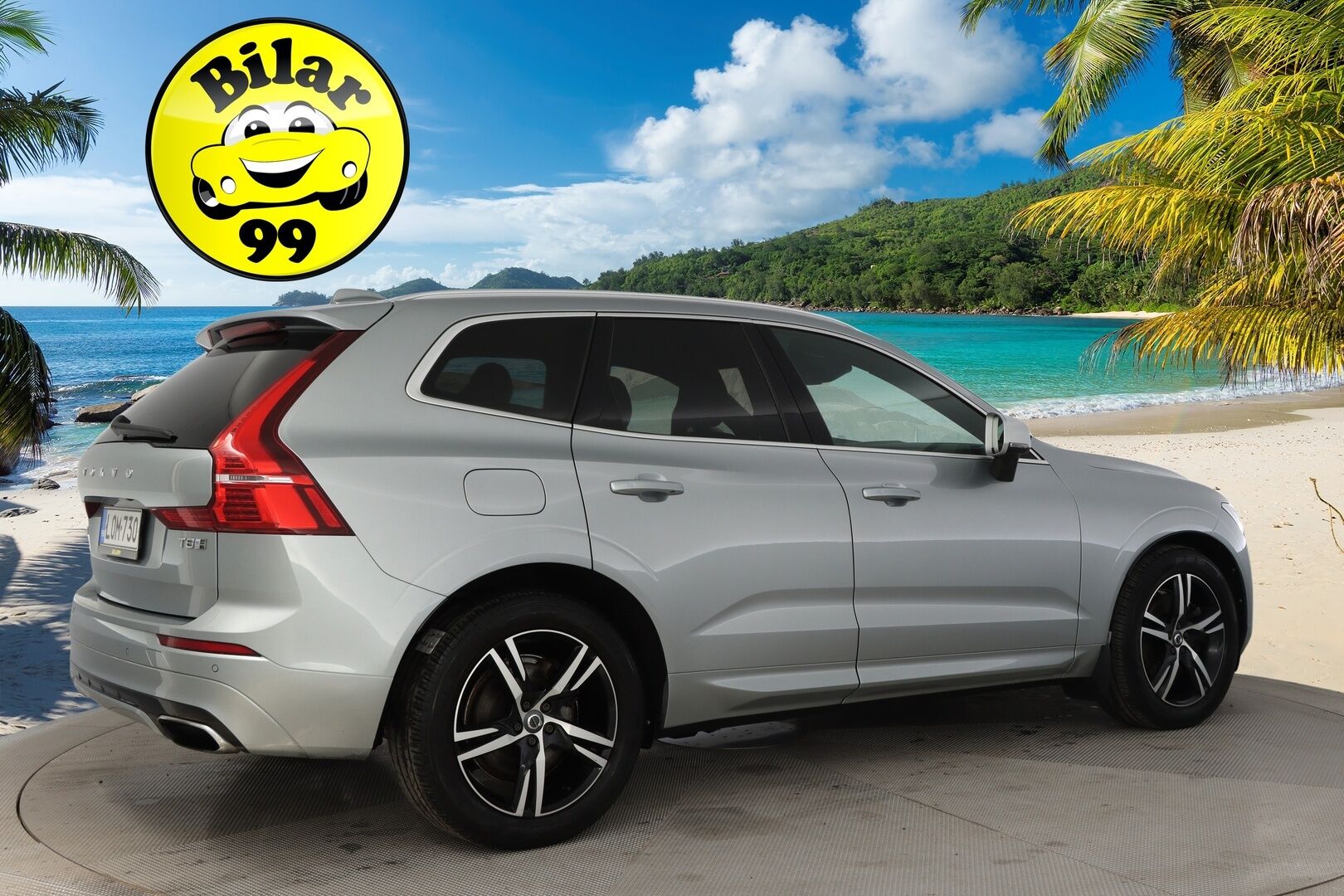 Volvo XC60 2018 T8 AWD R-Design aut / VOC / ACC / Panorama / Vetokoukku / P-kamera / Crystal gearknob* - *Huippuvarusteltu / Hyvin huollettu ja jakohihna vaihdettu*