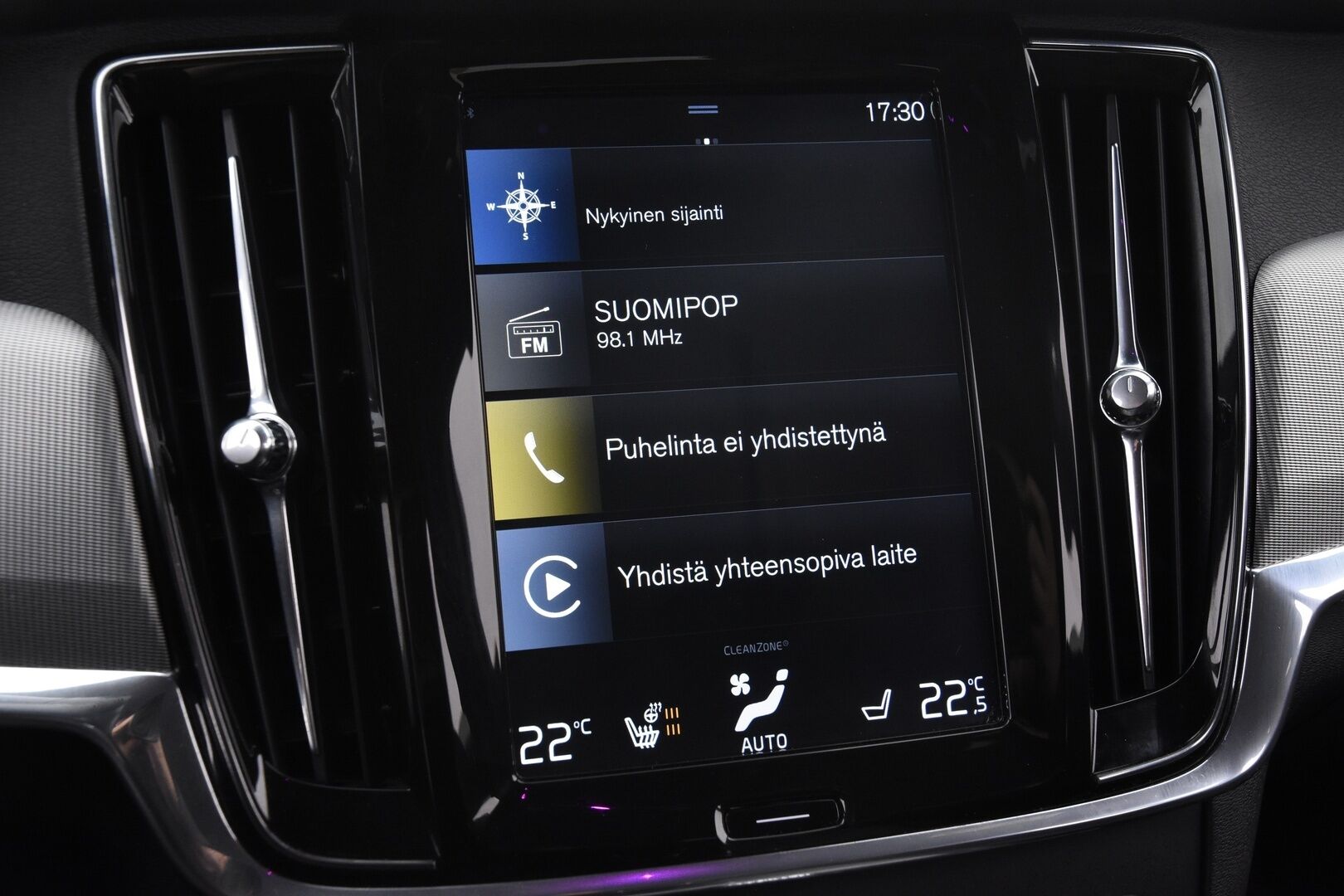 Volvo V90 2018 D4 R-Design - P-Kamera | BLIS | Webasto | Digimittaristo | Muistipenkit | Keyless | Sport-Penkit | Ratinlämmitin | Tutkat