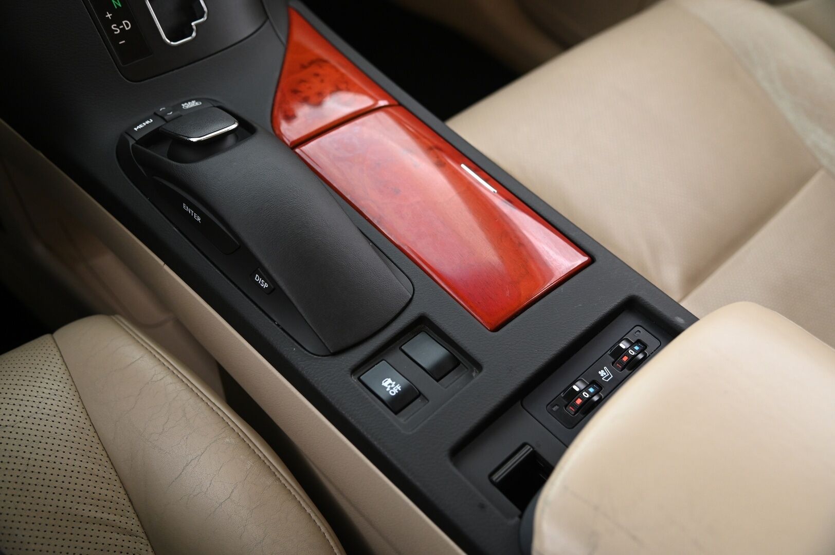 Lexus RX 2010 450h 4WD (Hybrid) Premier *Muistipenkit / Navi / Mark Levinson / Ilmastoidut nahat* - *Juuri tullut / Näyttävä / Säännöllinen huoltohistoria*