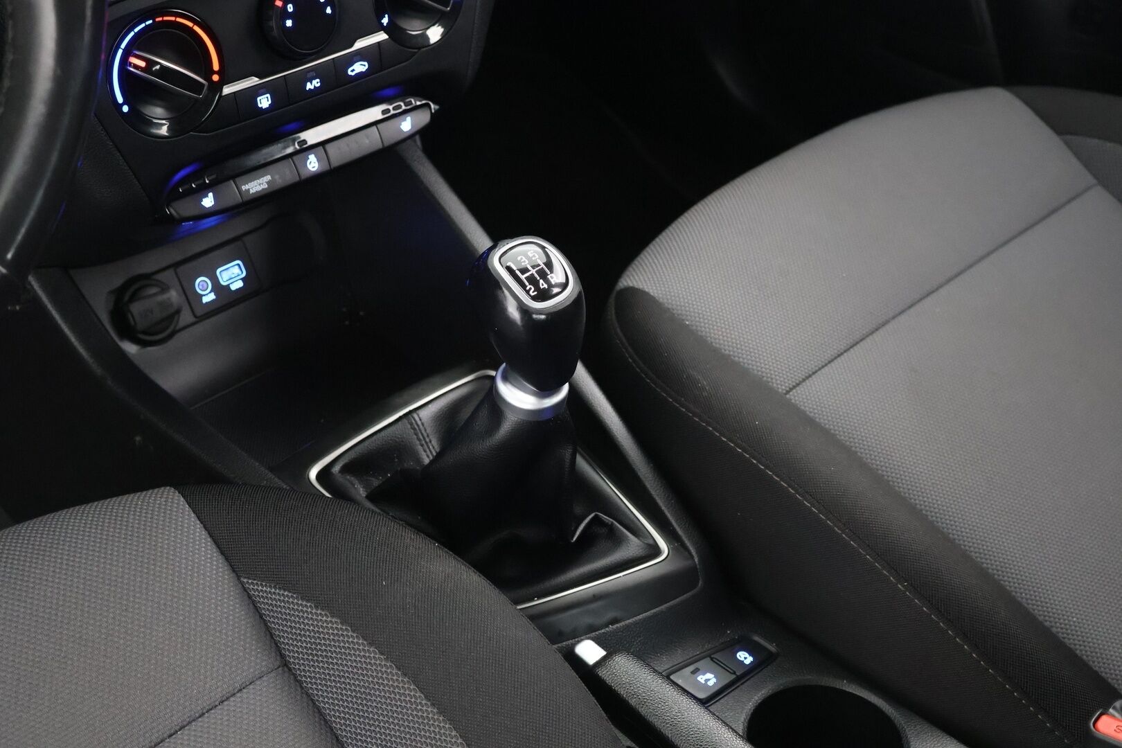 Hyundai i20 5d 2018 1,2 5MT ISG 84 hv Comfort Limited - Tulossa myyntiin, kysy lisätiedot myyjältä! 