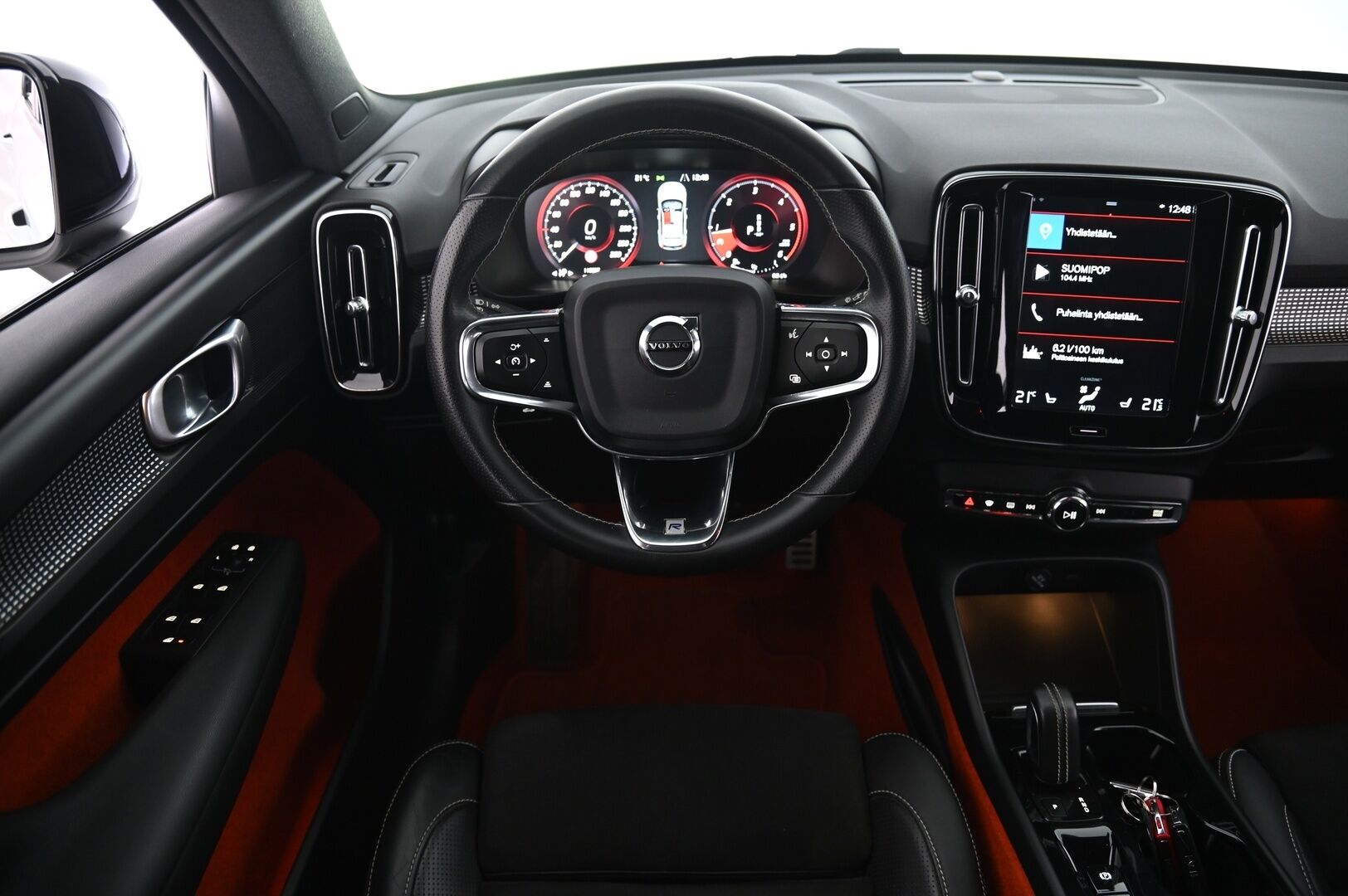 Volvo XC40 2018 D4 AWD R-Design aut *Webasto / ACC / Pilot Assist / Ratinlämmitin / Audio high performance / VOC* - *2x renkaat ja vanteet / Juuri saapunut&hyvin huollettu / 2x renkaat&vanteet* - HULLUT AVAJAISHULINAT KORKOTARJOUS 3,29 %