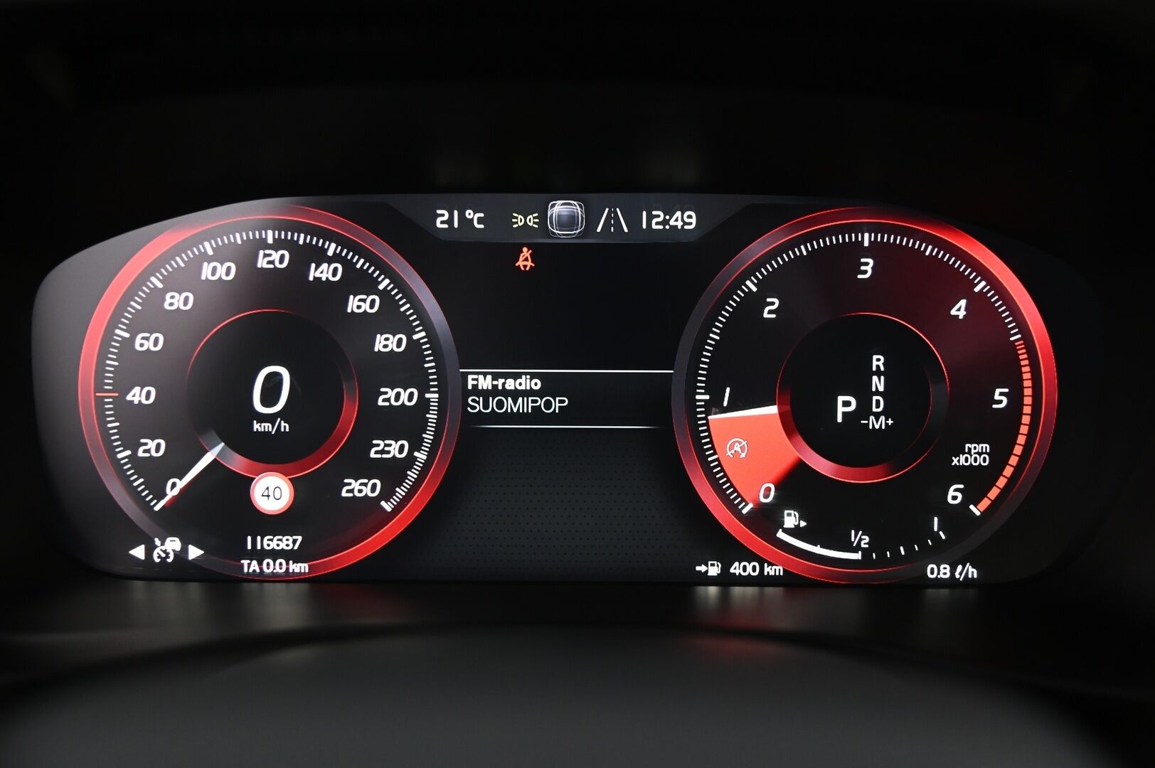 Volvo XC40 2018 D4 AWD R-Design aut *Webasto / ACC / Pilot Assist / Ratinlämmitin / Audio high performance / VOC* - *2x renkaat ja vanteet / Juuri saapunut&hyvin huollettu / 2x renkaat&vanteet* - HULLUT AVAJAISHULINAT KORKOTARJOUS 3,29 %