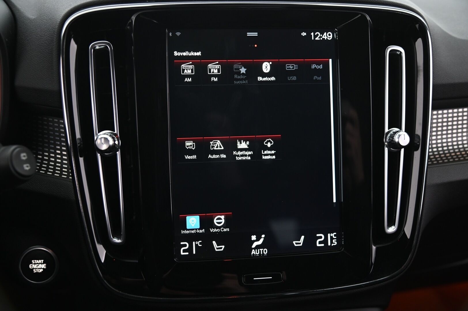 Volvo XC40 2018 D4 AWD R-Design aut *Webasto / ACC / Pilot Assist / Ratinlämmitin / Audio high performance / VOC* - *2x renkaat ja vanteet / Juuri saapunut&hyvin huollettu / 2x renkaat&vanteet* - HULLUT AVAJAISHULINAT KORKOTARJOUS 3,29 %