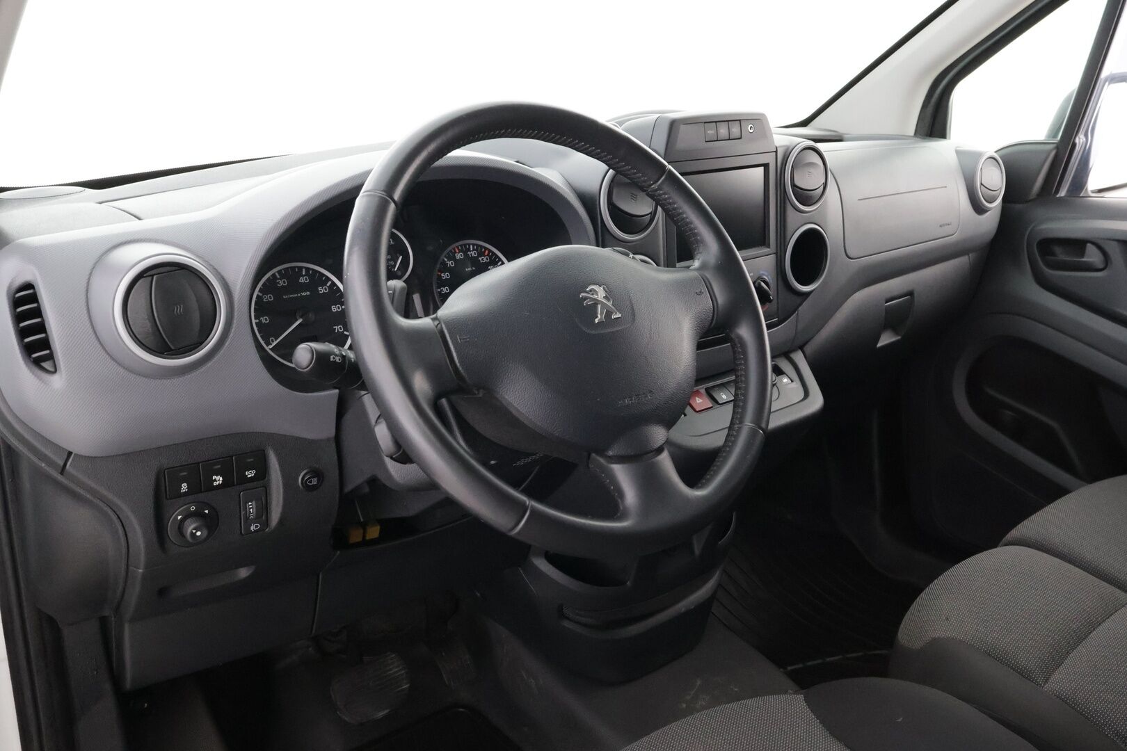 Peugeot Partner 2018 Van L1 BlueHDi 100 FAP ETG6 - YritysOutlet - Myydään vain yrityksille - - YritysOutlet - Myydään vain yrityksille