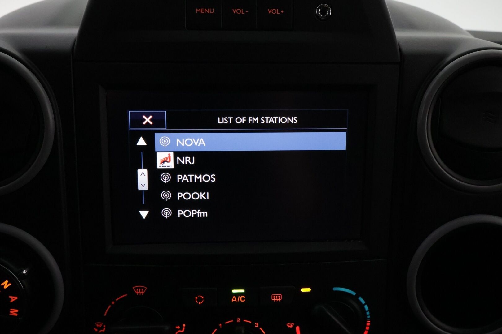 Peugeot Partner 2018 Van L1 BlueHDi 100 FAP ETG6 - YritysOutlet - Myydään vain yrityksille - - YritysOutlet - Myydään vain yrityksille