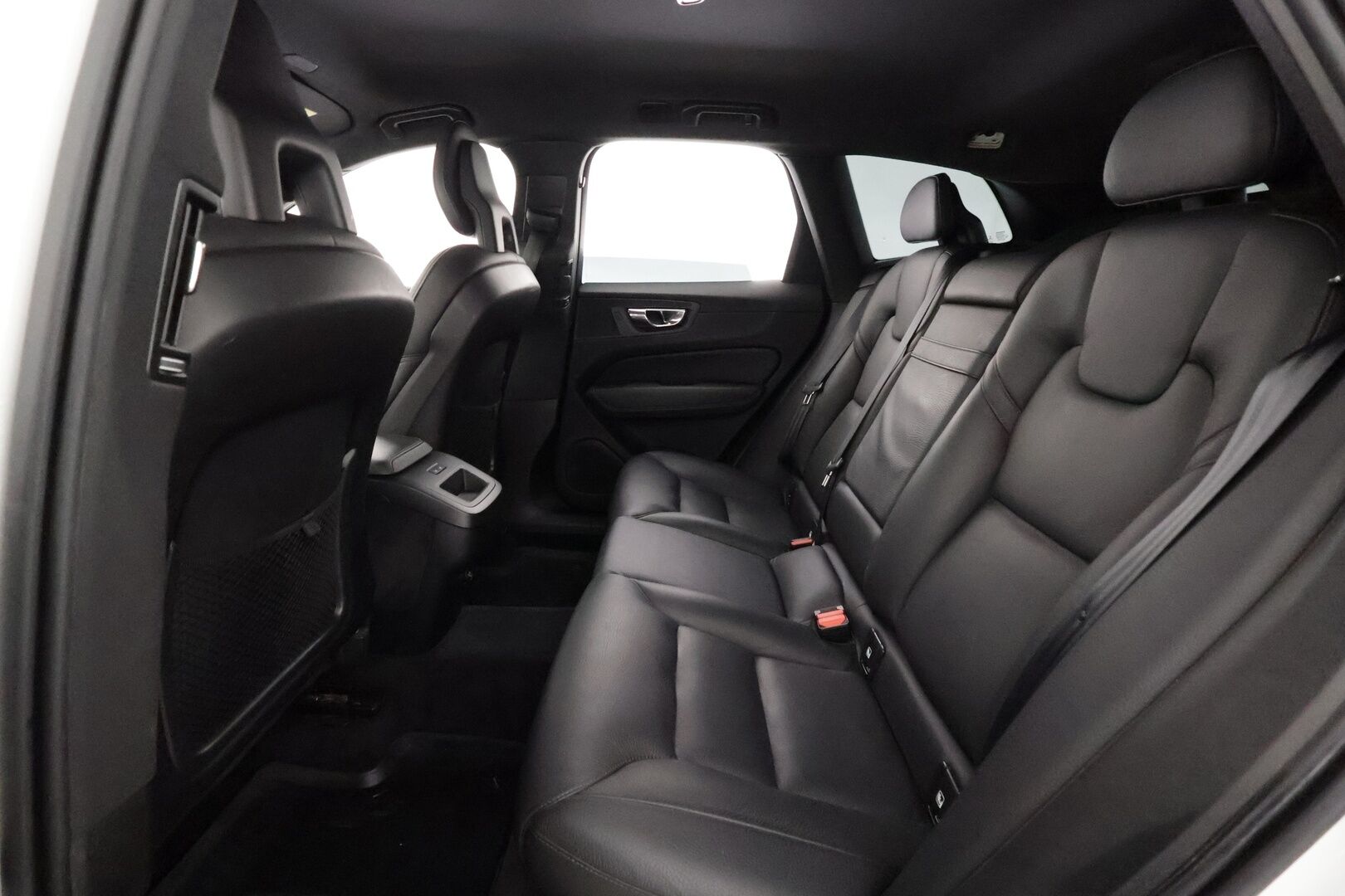Volvo XC60 2018 D5 AWD R-Design aut (B)
