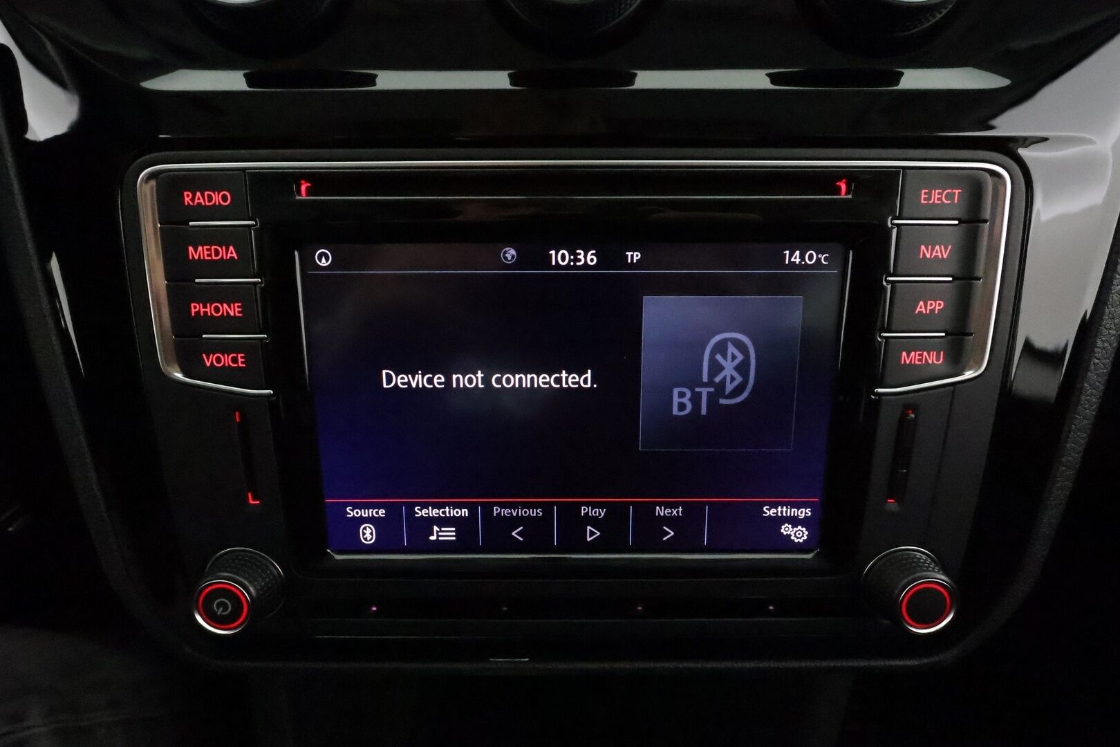 Volkswagen Caddy Maxi 2018 Highline 2,0 TDI 75kW DSG **Vakkari / Webasto / P.tutka / Navi / 7P / Nahka-Alcantara** - 3,99 % KORKOTARJOUS TÄHÄN AUTOON - Suomi-auto / Kahdet renkaat