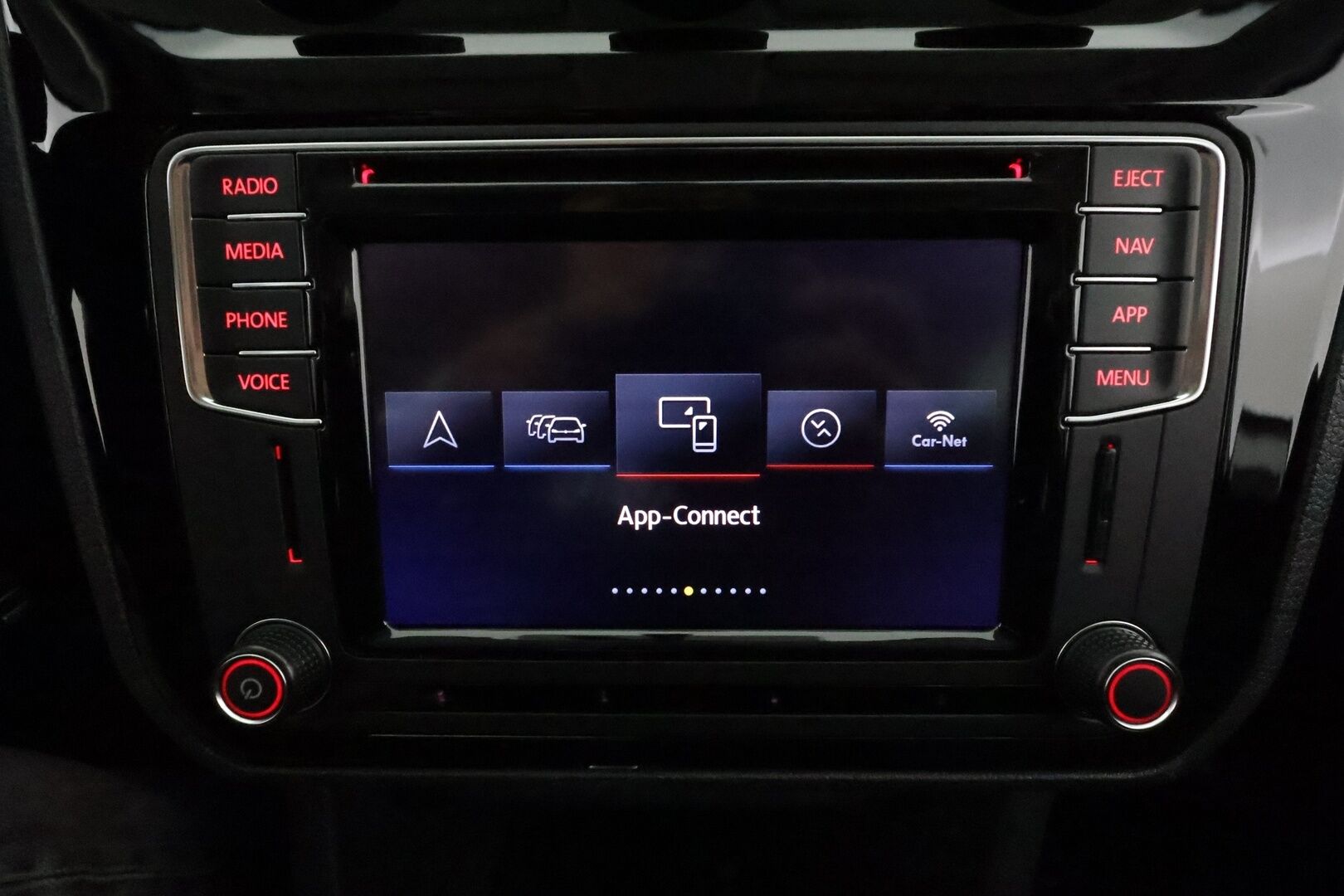 Volkswagen Caddy Maxi 2018 Highline 2,0 TDI 75kW DSG **Vakkari / Webasto / P.tutka / Navi / 7P / Nahka-Alcantara** - 3,99 % KORKOTARJOUS TÄHÄN AUTOON - Suomi-auto / Kahdet renkaat