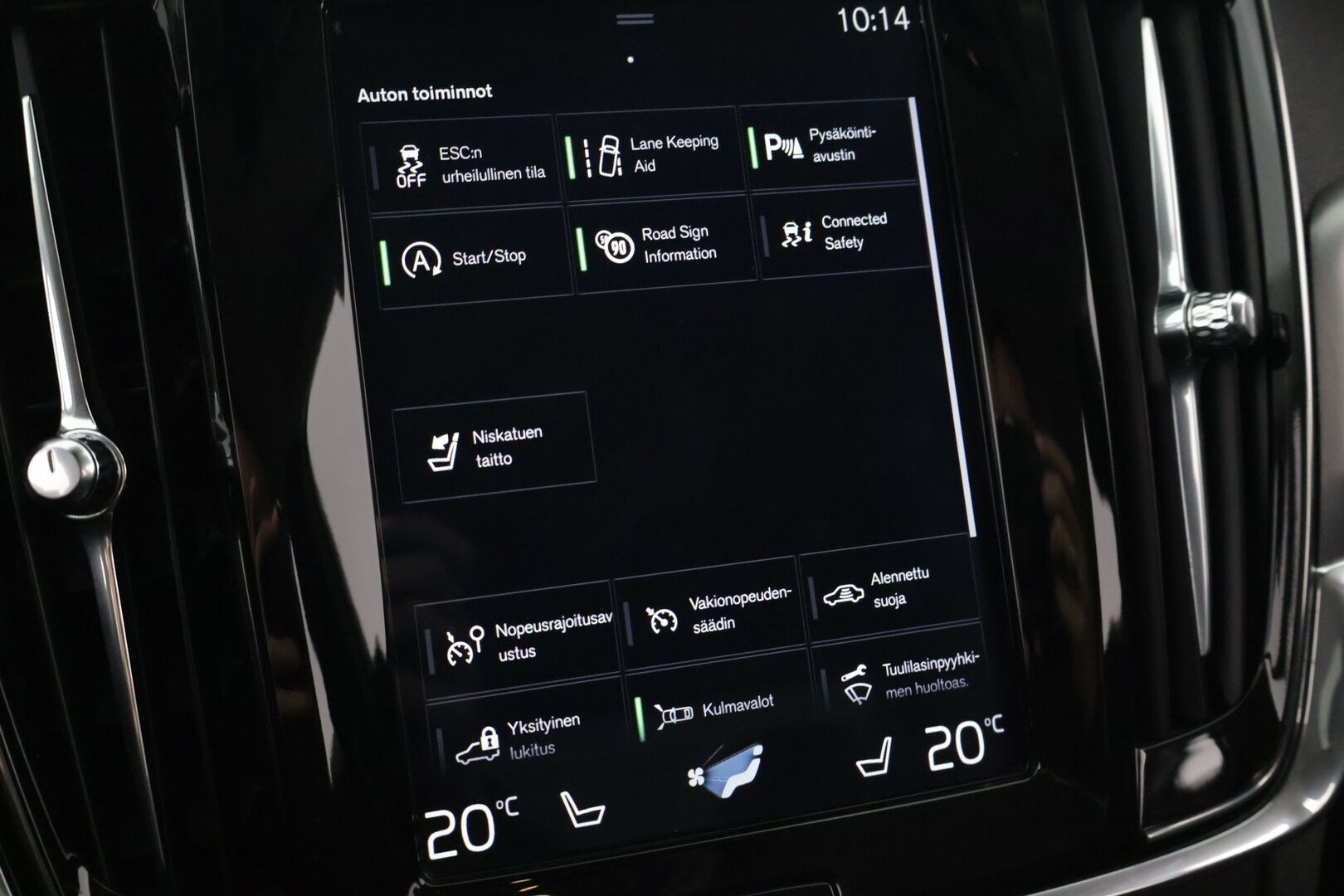 Volvo S90 2018 D3 Business aut -  Webasto | Vetokoukku | Acc | Lane assist | Uudet jarrulevyt & palat sekä perushuolto suoritettu juuri!