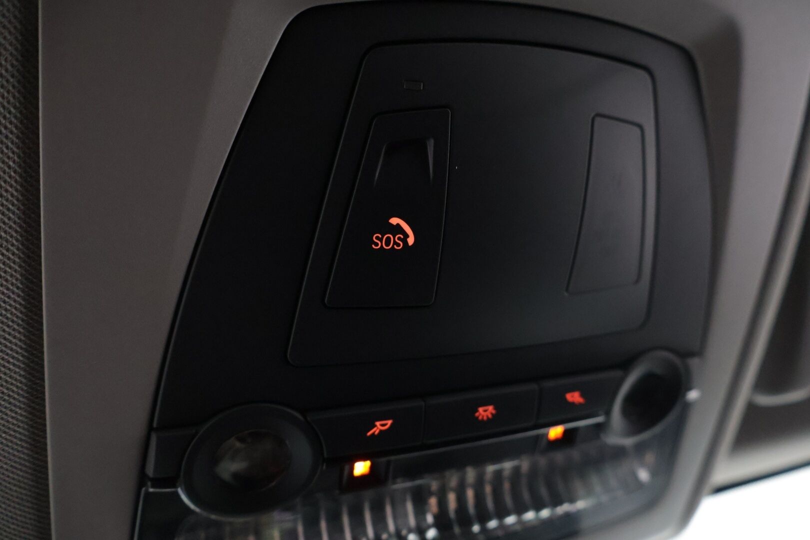 BMW 520 2015 F11 Touring 520d A xDrive Business Luxury * Sporttinahat / Prof.Navi / Sähköluukku / Hifit / Vakkari * - 2x Renkaat & Vanteet / Hyvin huollettu 