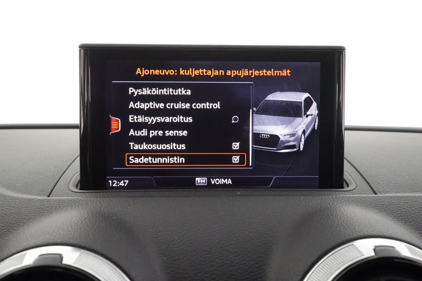 Audi A3 2019 Sportback Pro Business Sport 30 TFSI 85 kW S tronic - | ACC | Nahkaverhoilu | Sporttipenkit | Audi Sound System | LED | Keyless | Apple & Android | Pre Sense | Suomiauto | 2x renkaat aluin | 