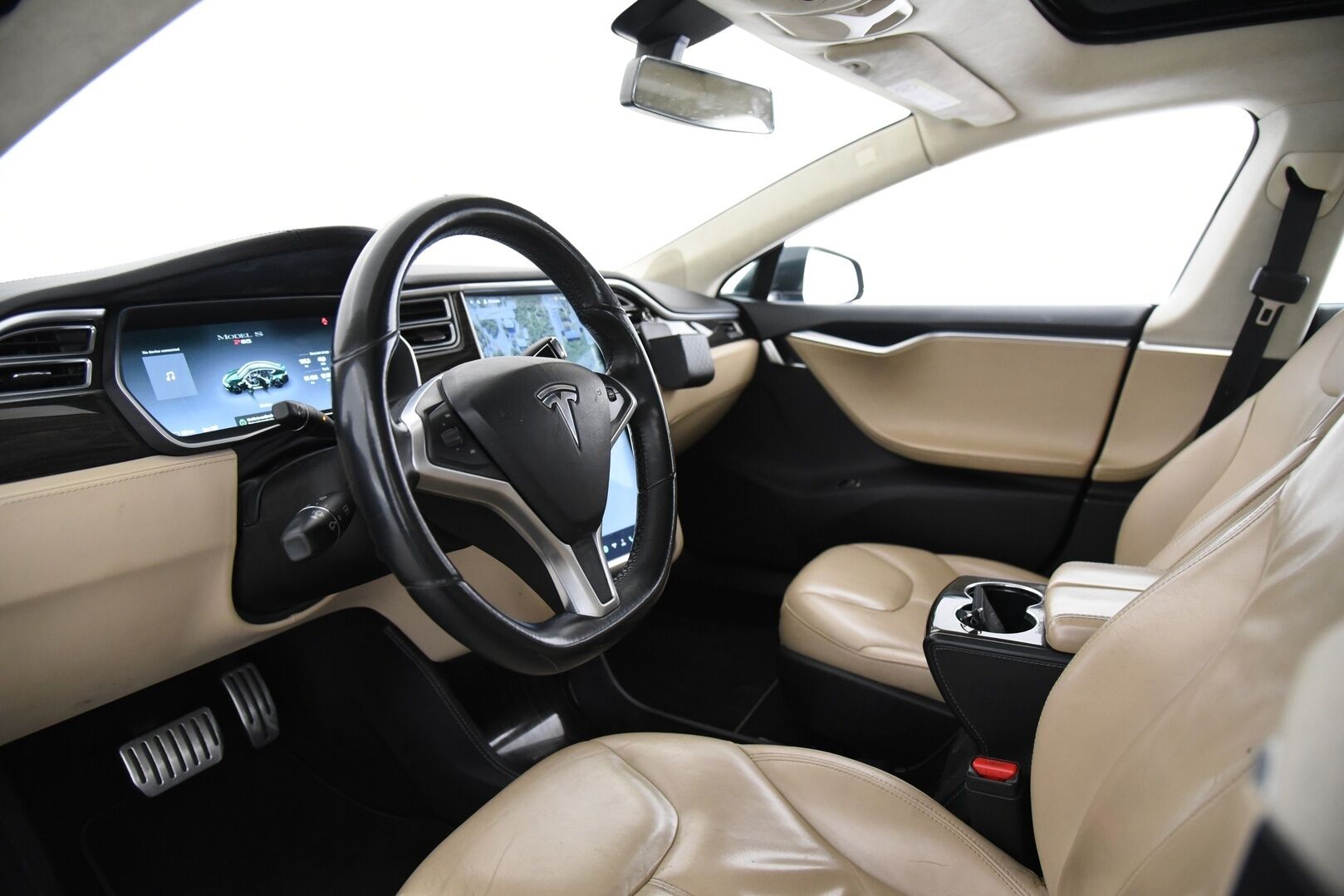 Tesla Model S 2014 P 85 / YritysOutlet - Myydään vain yrityksille - Ilmaiset supercharget / Tämä auto myydään YritysOutlet -valikoimasta vain yritykselle