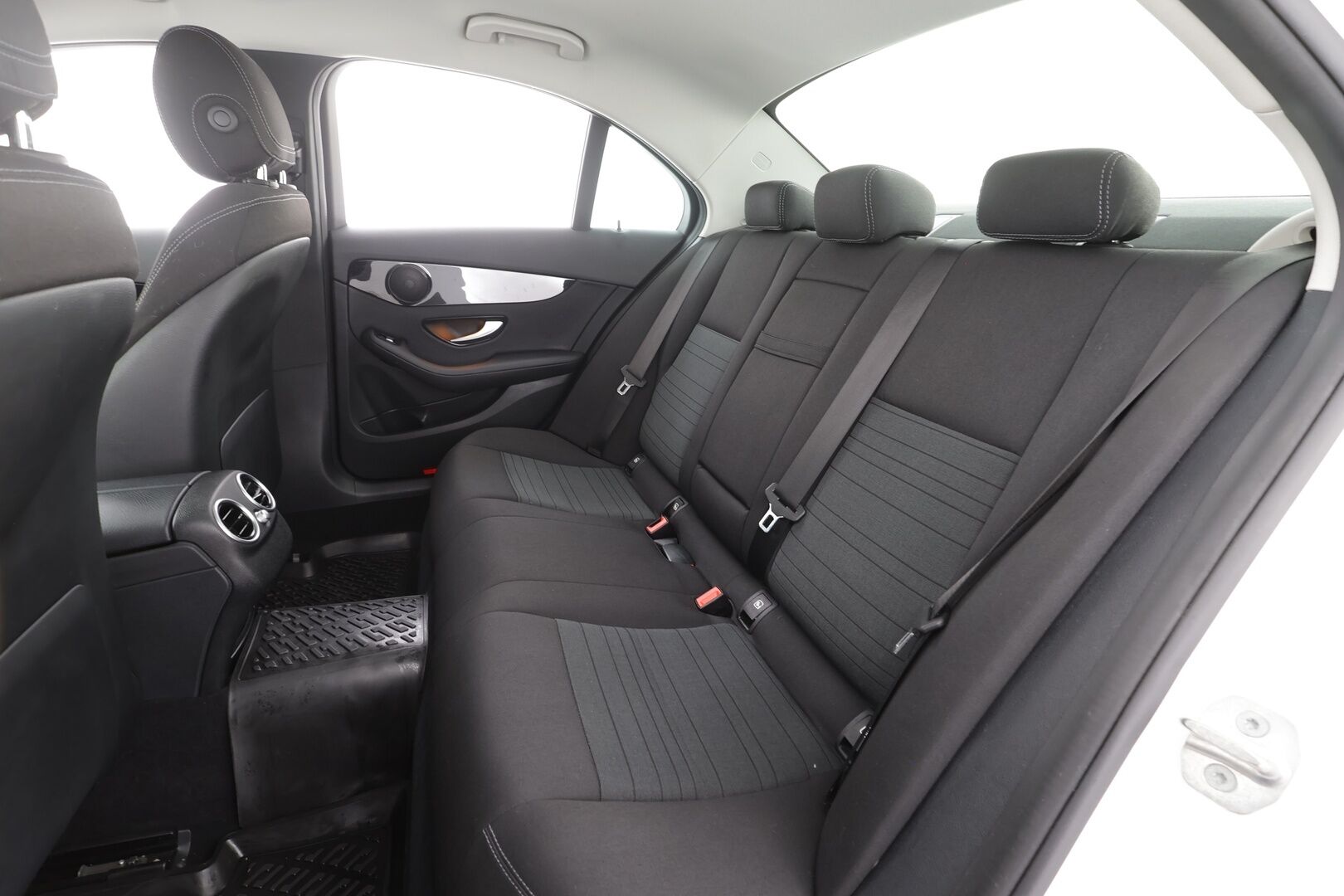 Mercedes-Benz C 2019 200 4Matic A Business - | Suomi-auto | P.Kamera | Lohko+Sisä | LED | Sporttipenkit | Facelift |