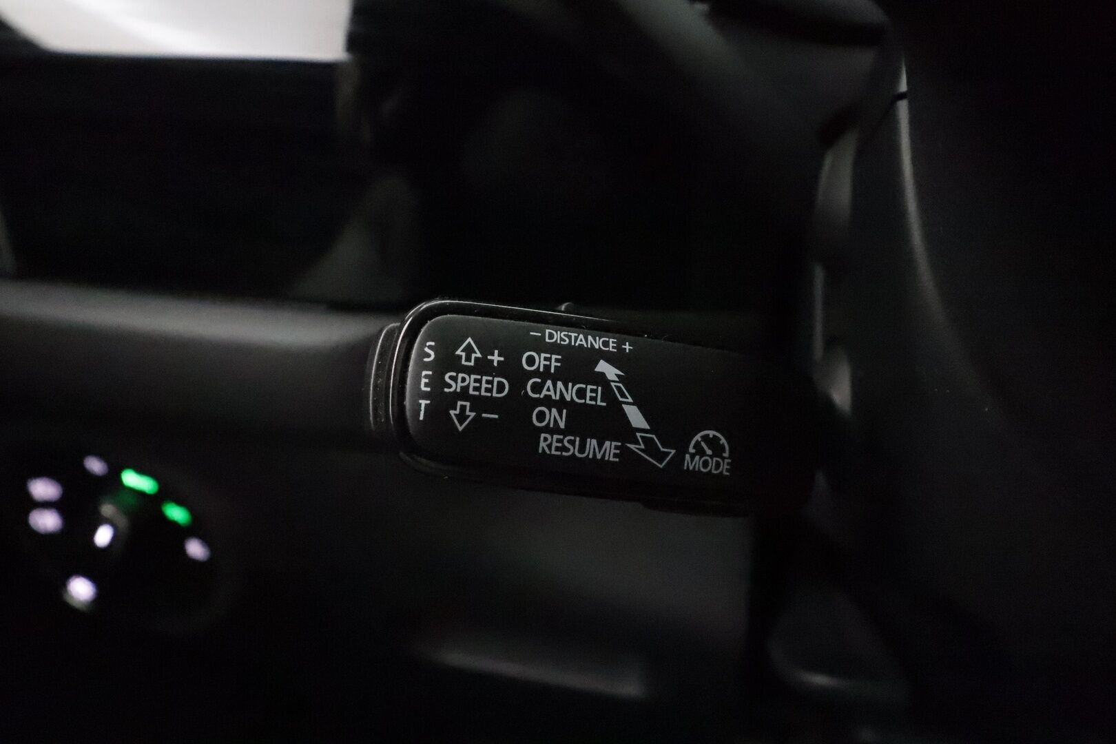 Skoda Kodiaq 2017 2,0 TDI 190 4x4 Style DSG * ACC / Webasto / Koukku / LED / Canton / P.Kamera / Puolinahat / Keyless * - Kahdet renkaat