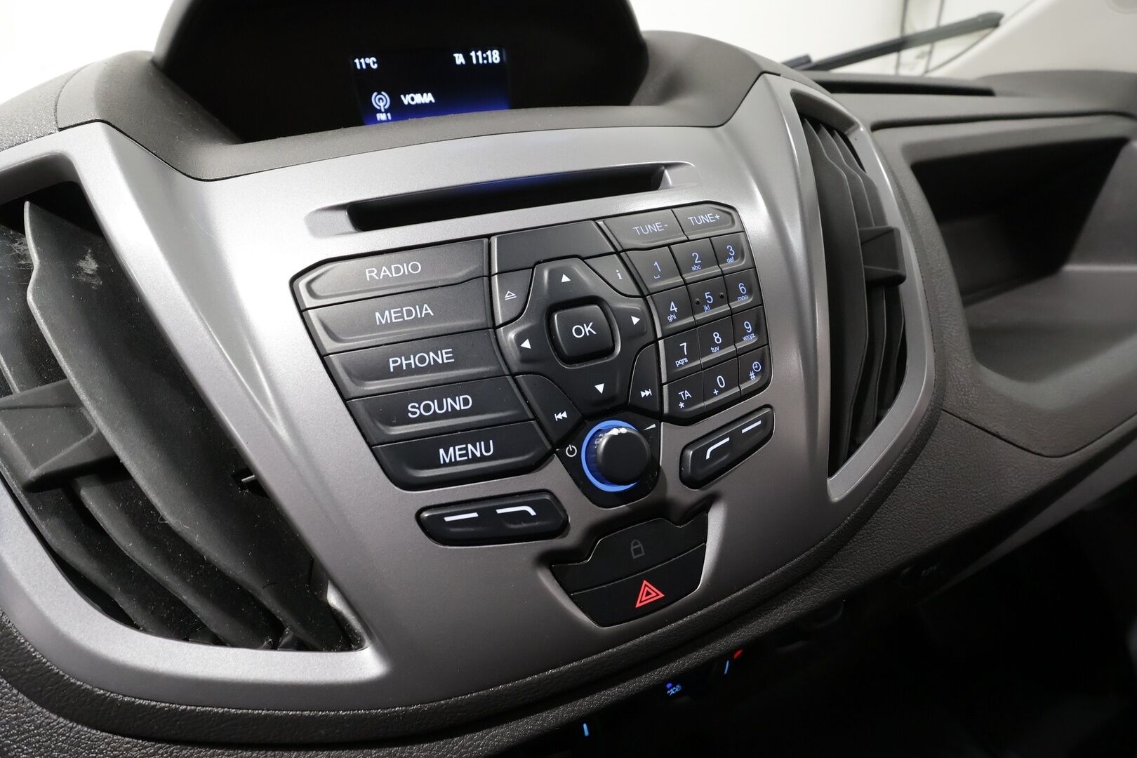 Ford Transit 2019 350 2,0 TDCi 170 hv A6 Etuveto Trend L3H2 * Webasto / Koukku / ACC / Kaistavahti / Lämmitettävä Tuulilasi / Ilmastointi * - Suomi-auto / Kahdet renkaat