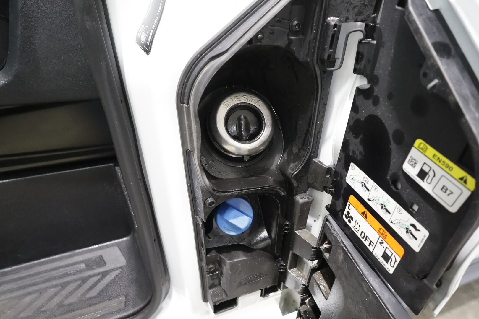 Ford Transit 2019 350 2,0 TDCi 170 hv A6 Etuveto Trend L3H2 * Webasto / Koukku / ACC / Kaistavahti / Lämmitettävä Tuulilasi / Ilmastointi * - Suomi-auto / Kahdet renkaat