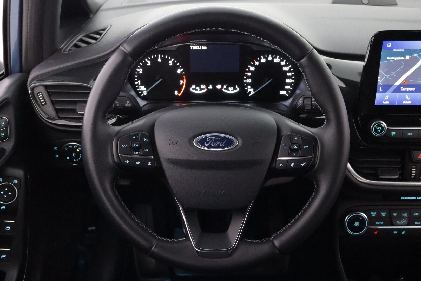 Ford Fiesta 2019 1,0 EcoBoost 125hv M6 Active III 5-ovinen * Bang&Olufsen / Vetokoukku / Peruutuskamera / Lohko & Sisäpistoke / Navi / Vakkari - Suomiauto / Lämpölasi / Huippuvarusteet!