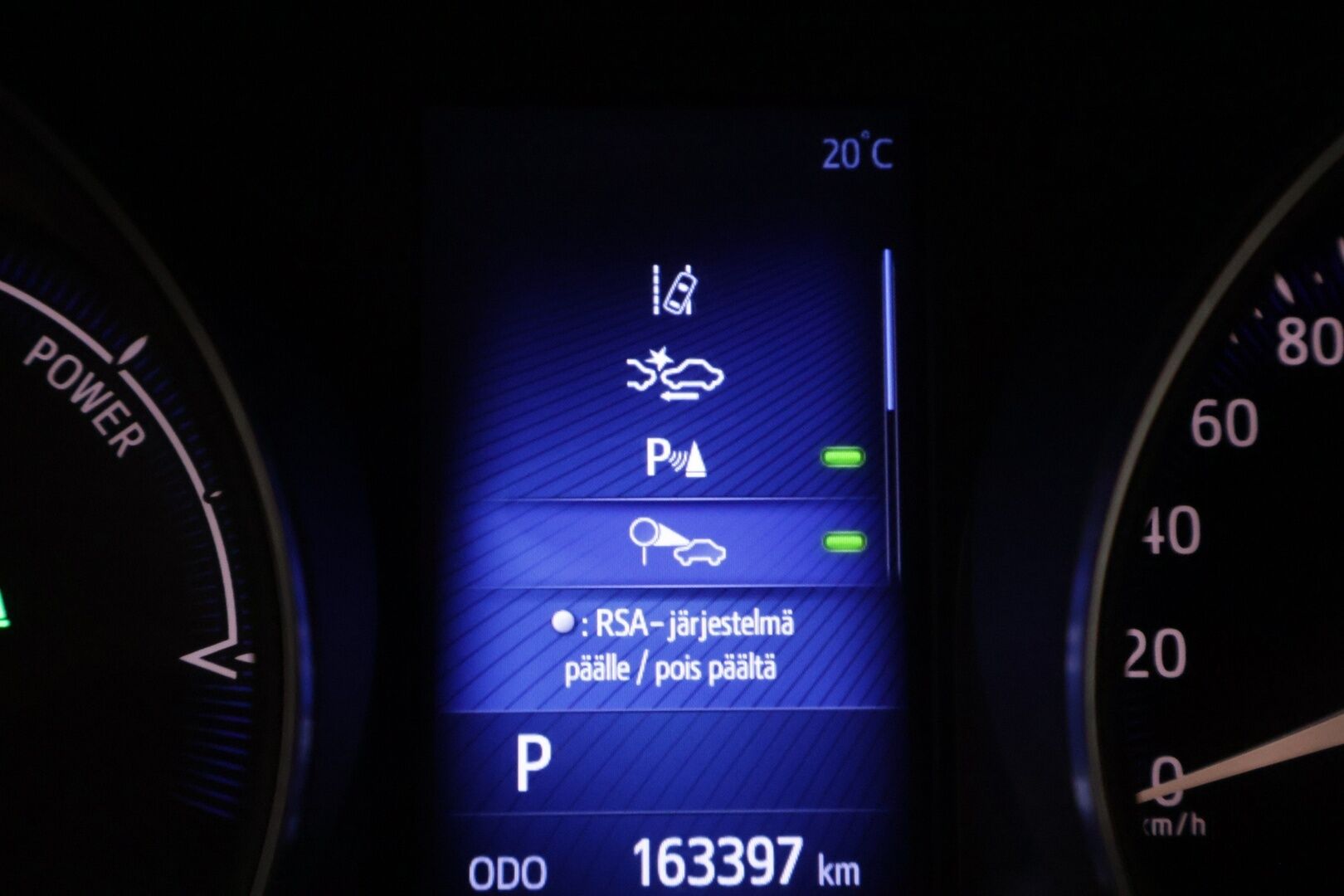 Toyota C-HR 2017 1.8 Hybrid Premium Business - ACC | JBL | Kaistavahti | Keyless | P.Kamera | Ratinlämmitin | Puolnahat | Kahdet renkaat ja vanteet