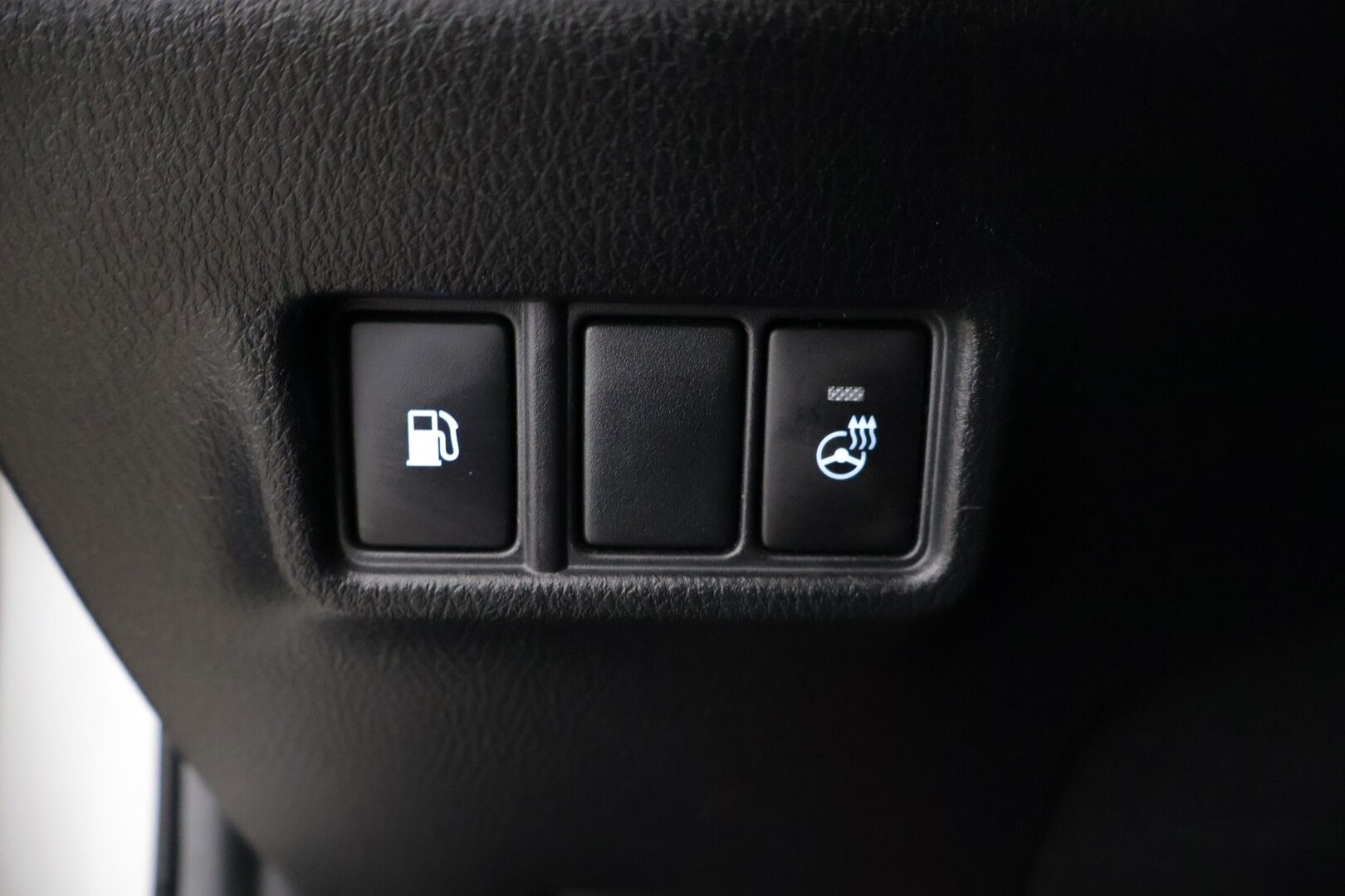 Toyota C-HR 2017 1.8 Hybrid Premium Business - ACC | JBL | Kaistavahti | Keyless | P.Kamera | Ratinlämmitin | Puolnahat | Kahdet renkaat ja vanteet