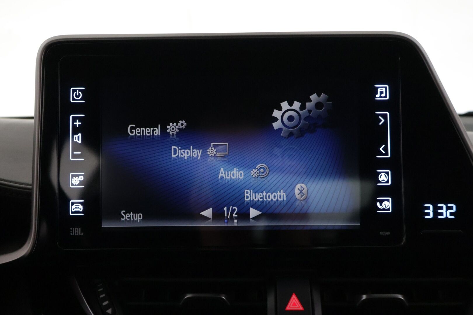 Toyota C-HR 2017 1.8 Hybrid Premium Business ** Adapt.vak / JBL / Kaistavahti / Osa-nahat / KeyLessGo / P-kamera **