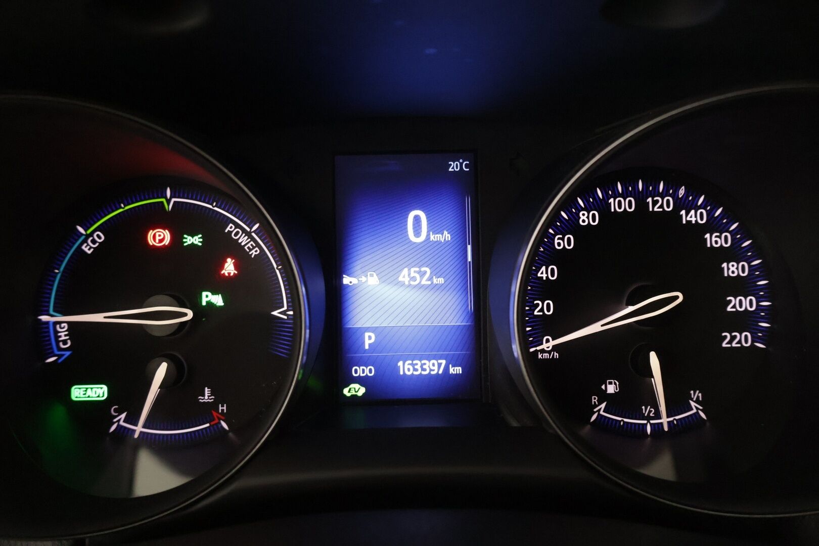 Toyota C-HR 2017 1.8 Hybrid Premium Business - ACC | JBL | Kaistavahti | Keyless | P.Kamera | Ratinlämmitin | Puolnahat | Kahdet renkaat ja vanteet