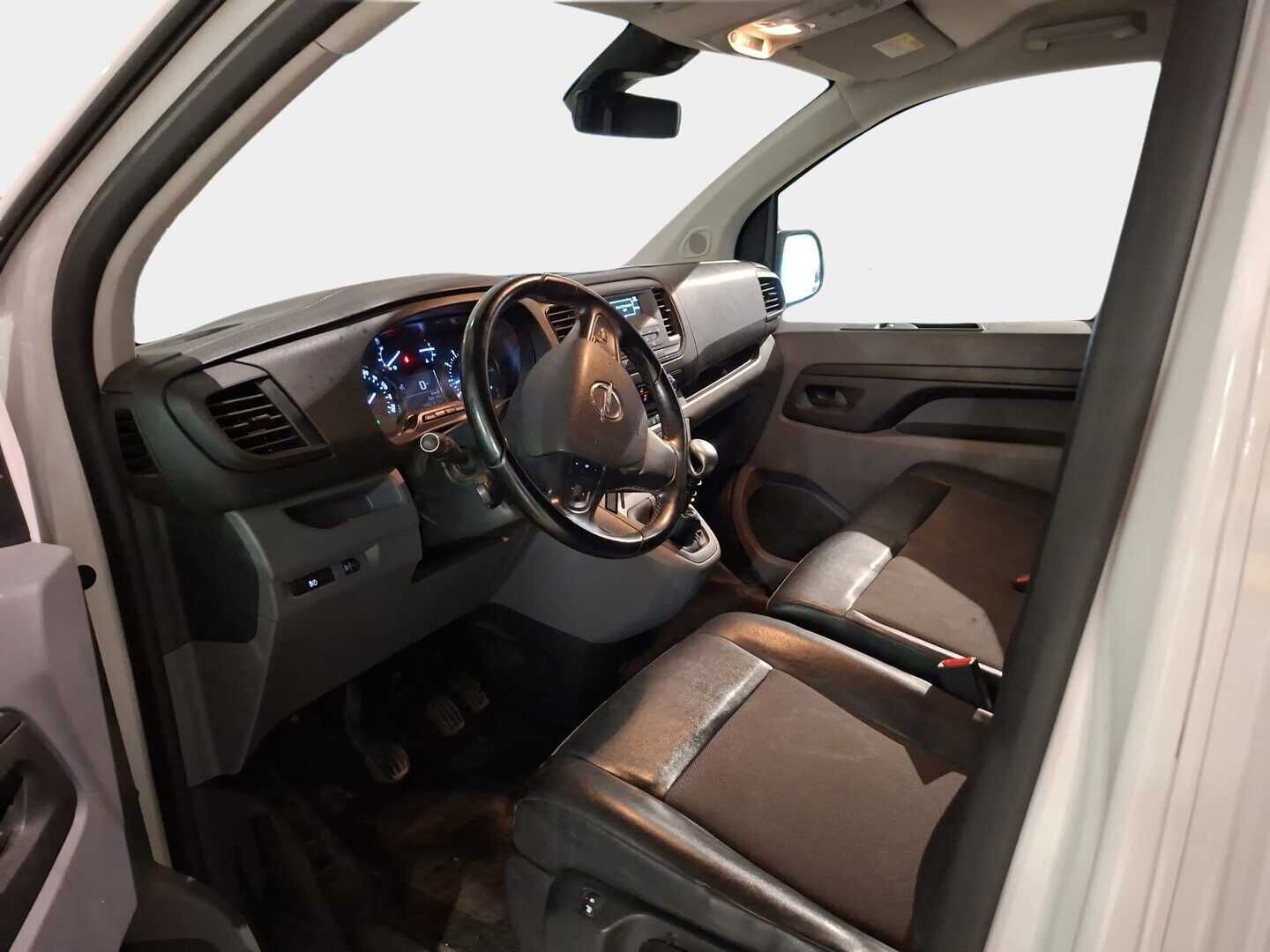 Opel Vivaro 2019 Van Enjoy L 2,0 Diesel Turbo S/S 90 kW MT6 - | Suomi-auto | Webasto | Koukku | 2x Hyvät Renkaat |