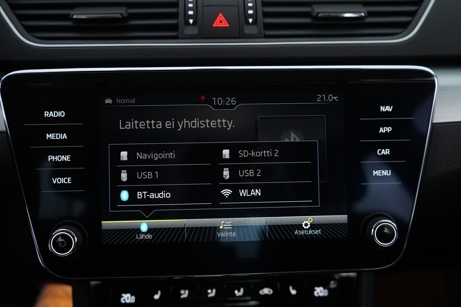 Skoda Superb 2019 1,5 TSI ACT Ambition BusinessLine DSG Autom. *Webasto / Koukku / Sähkökontti / Tutkat / Navi* - Merkkihuollettu / Kahdet vanteet / Seuraava katsastus 12/2026