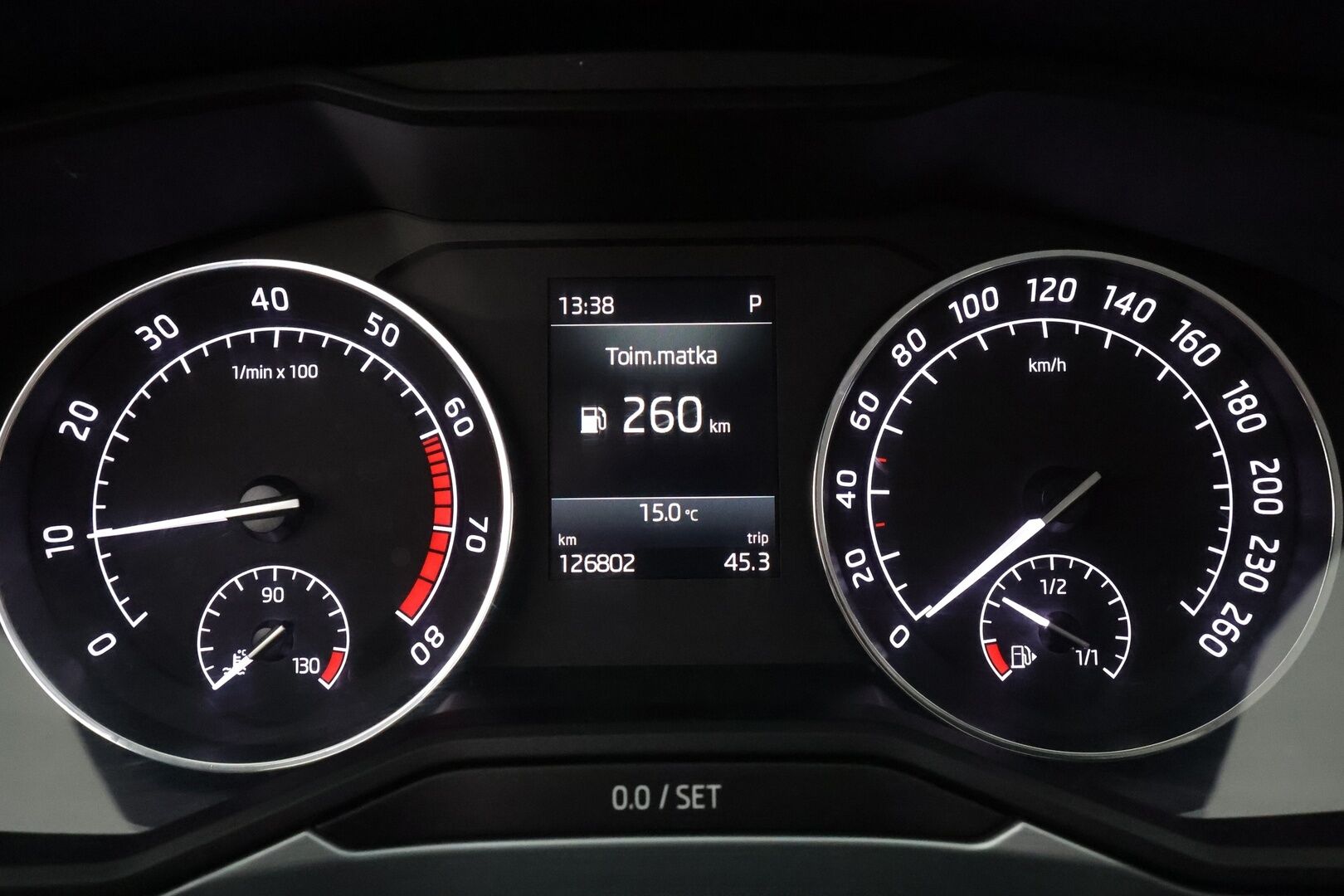 Skoda Superb 2019 Combi 1,5 TSI ACT Ambition BusinessLine DSG * Vakkari / P.tutkat / Koukku / Webasto / KeylessGo * - Suomi-auto / Kahdet renkaat aluvanteilla - HULLU BLACKWEEK KORKOTARJOUS 2,49%