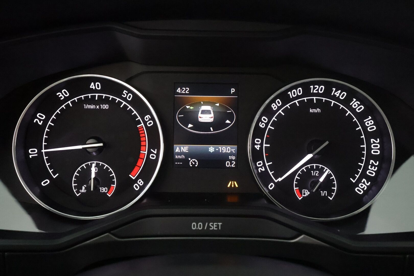 Skoda Superb 2019 1,5 TSI ACT Style BusinessLine DSG * ACC / Webasto / Muistipenkki / Canton / P.kamera / LED / Keyless / Smartlink * - 1.Om Suomi-auto / Merkkihuollettu / Kahdet renkaat