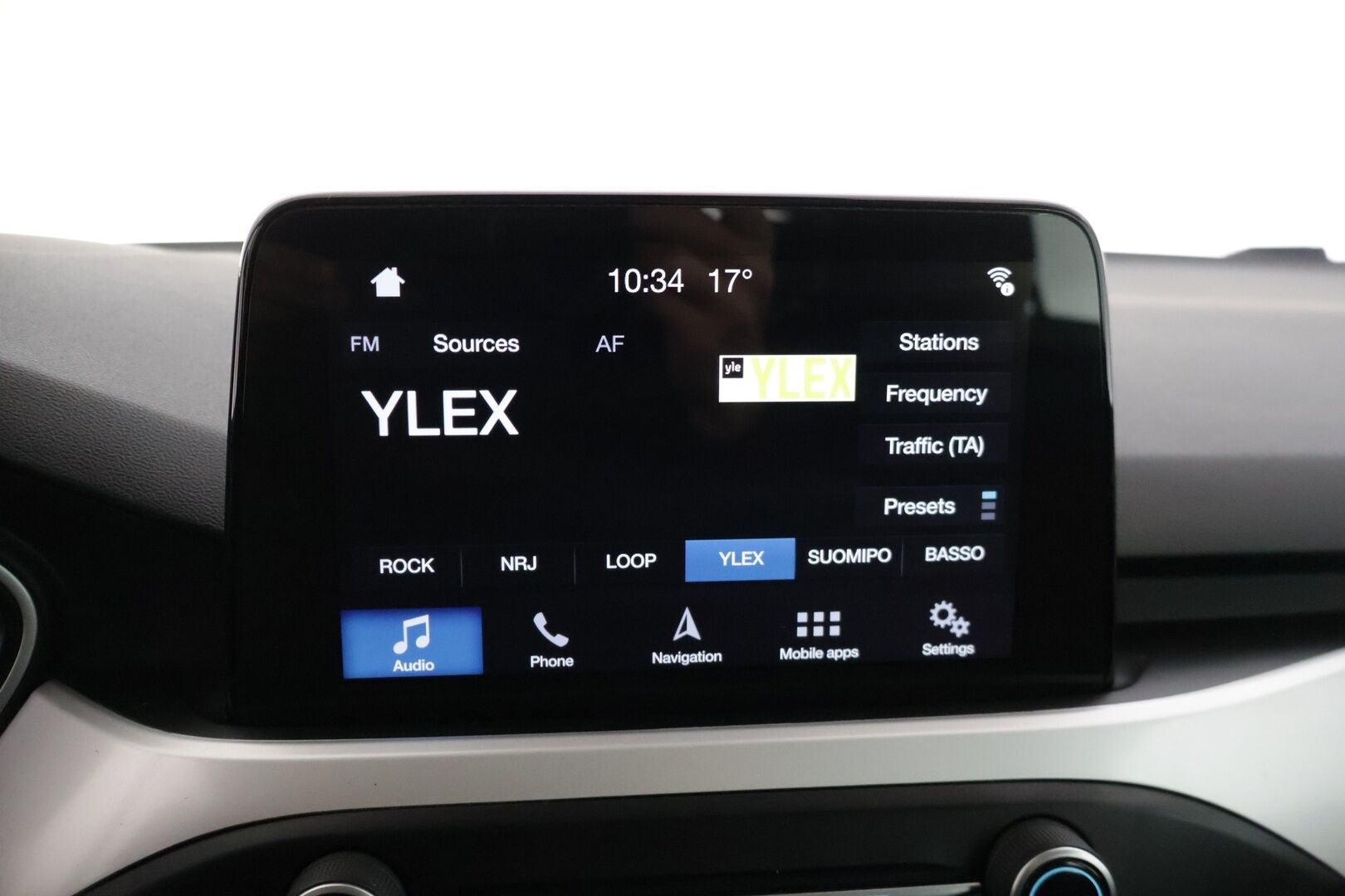 Ford Focus 2019 1,0 EcoBoost 125hv Start/Stop A8 Trend 5-ovinen * Vakkari / Tutkat / Apple Carplay / Navi /  Lohkolämmitin * - Hyvin huollettu, Siisti & Taloudellinen Suomi-Auto! - HULLU BLACKWEEK KORKOTARJOUS 2,49%