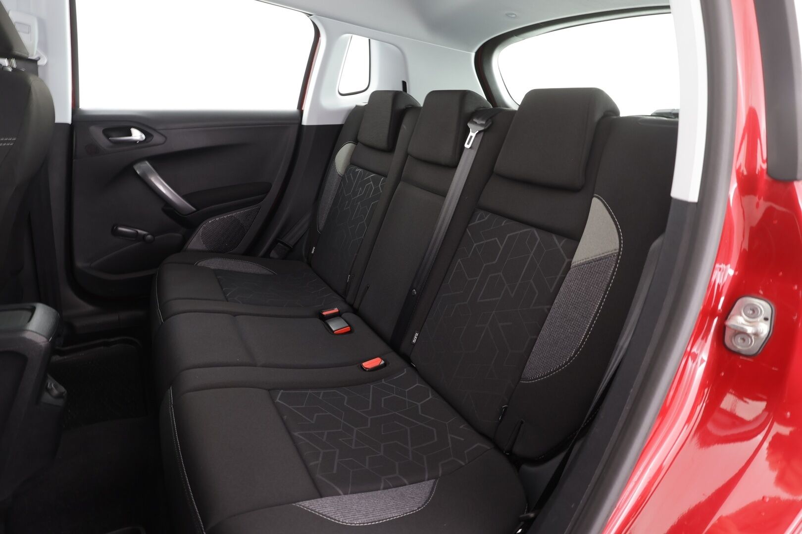 Peugeot 2008 2019 Motion PureTech 82 * Vakkari / Sisätilanlämmitin / P.Kamera / Bluetooth / Aut.Ilmastointi * - Suomi-auto / Kahdet renkaat / Merkkihuollettu! - HULLU BLACKWEEK KORKOTARJOUS 2,49%